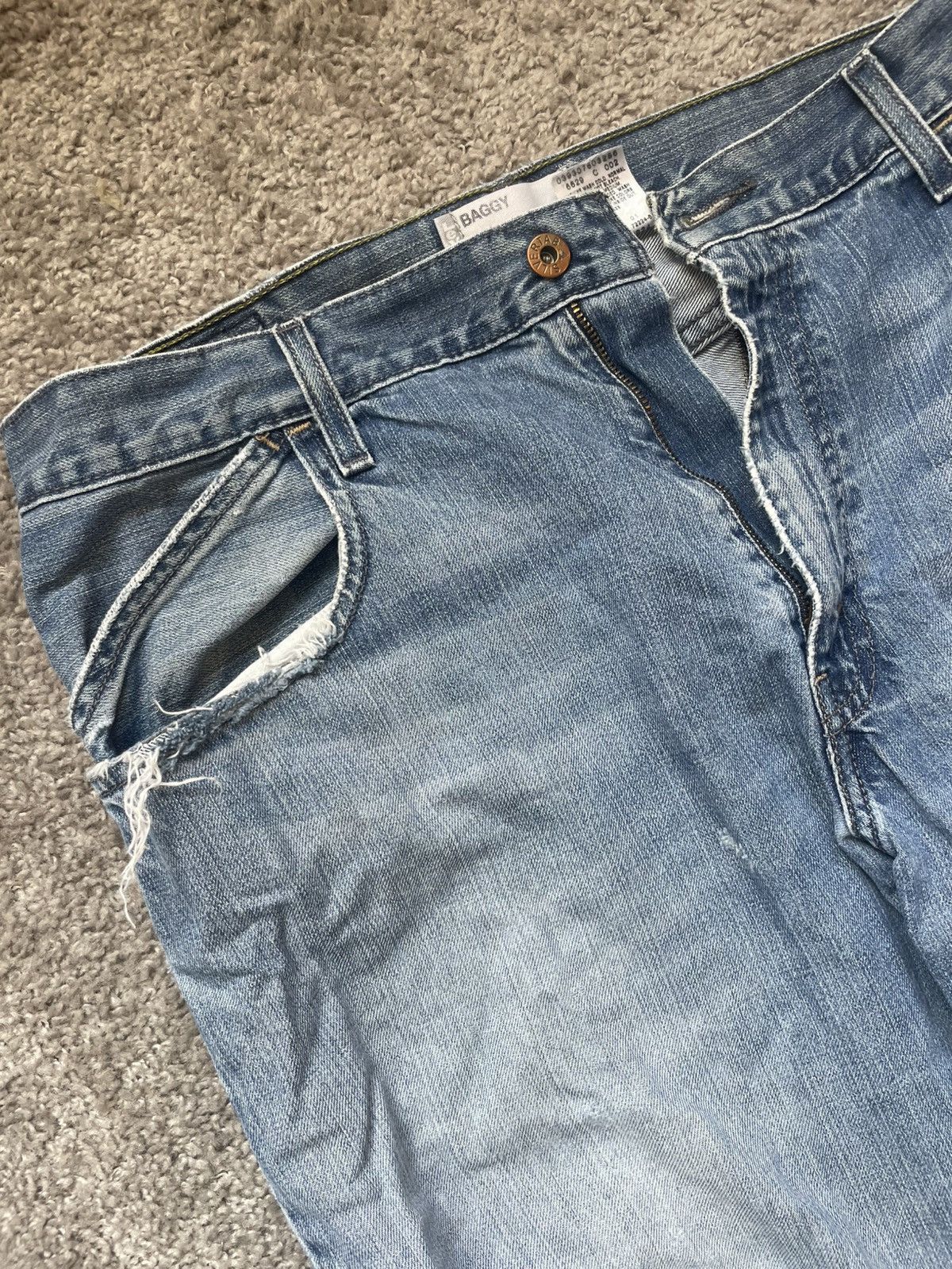 Levi's Baggie 90s silver tabs Size US 36 / EU 52 - 2 Thumbnail