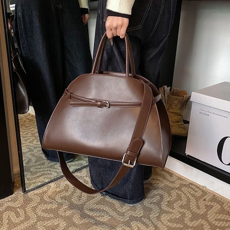 Leather × Vintage 2025 Lady Short Handle Shoulder Bag Size ONE SIZE - 1 Thumbnail