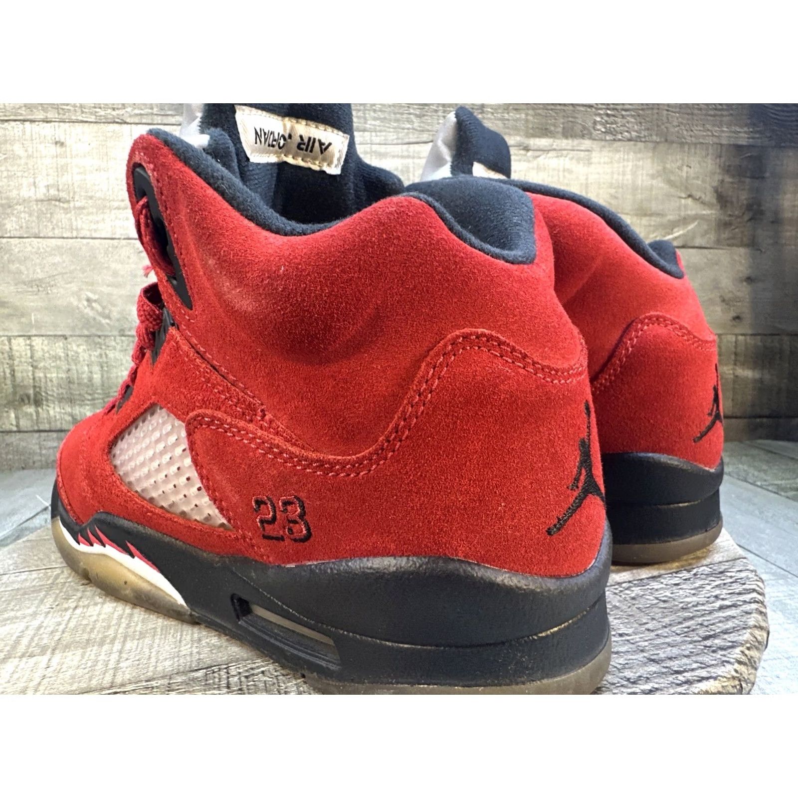 Jordan Brand Pre-Owned Nike Air Jordan 5 Retro Raging Bull Sneakers High Top Red 6Y Mens Jordans Retro 2020 Size US 6 / EU 39 - 5 Thumbnail