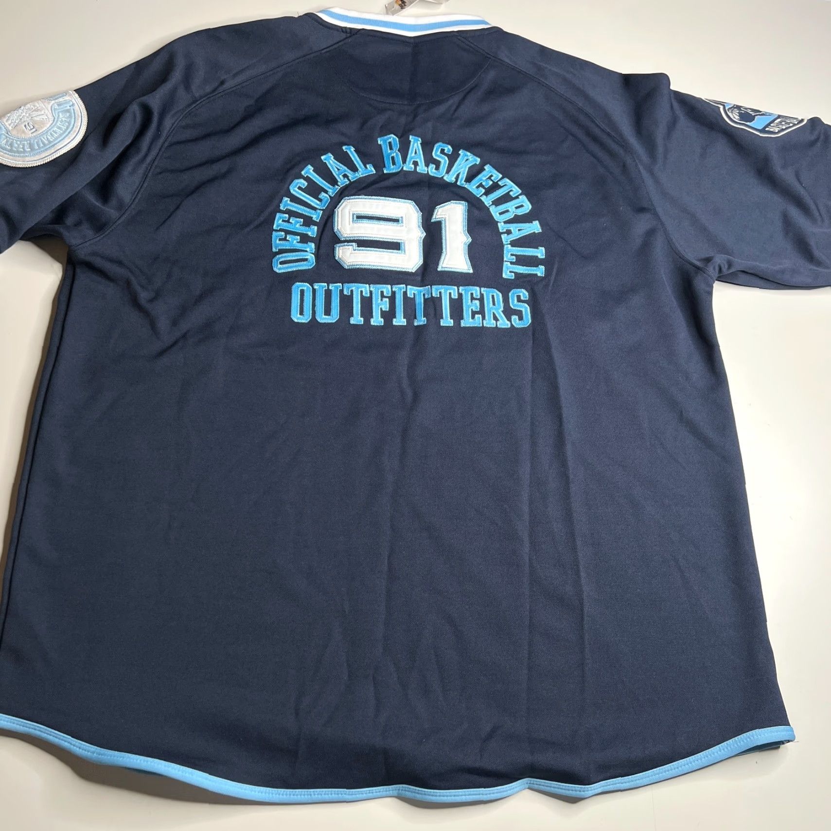 Vintage VINTAGE Pass The Roc Jersey Shirt 2XL Blue 90s Style Basketball NWT Mens Shirt Size US XXL / EU 58 / 5 - 3 Thumbnail