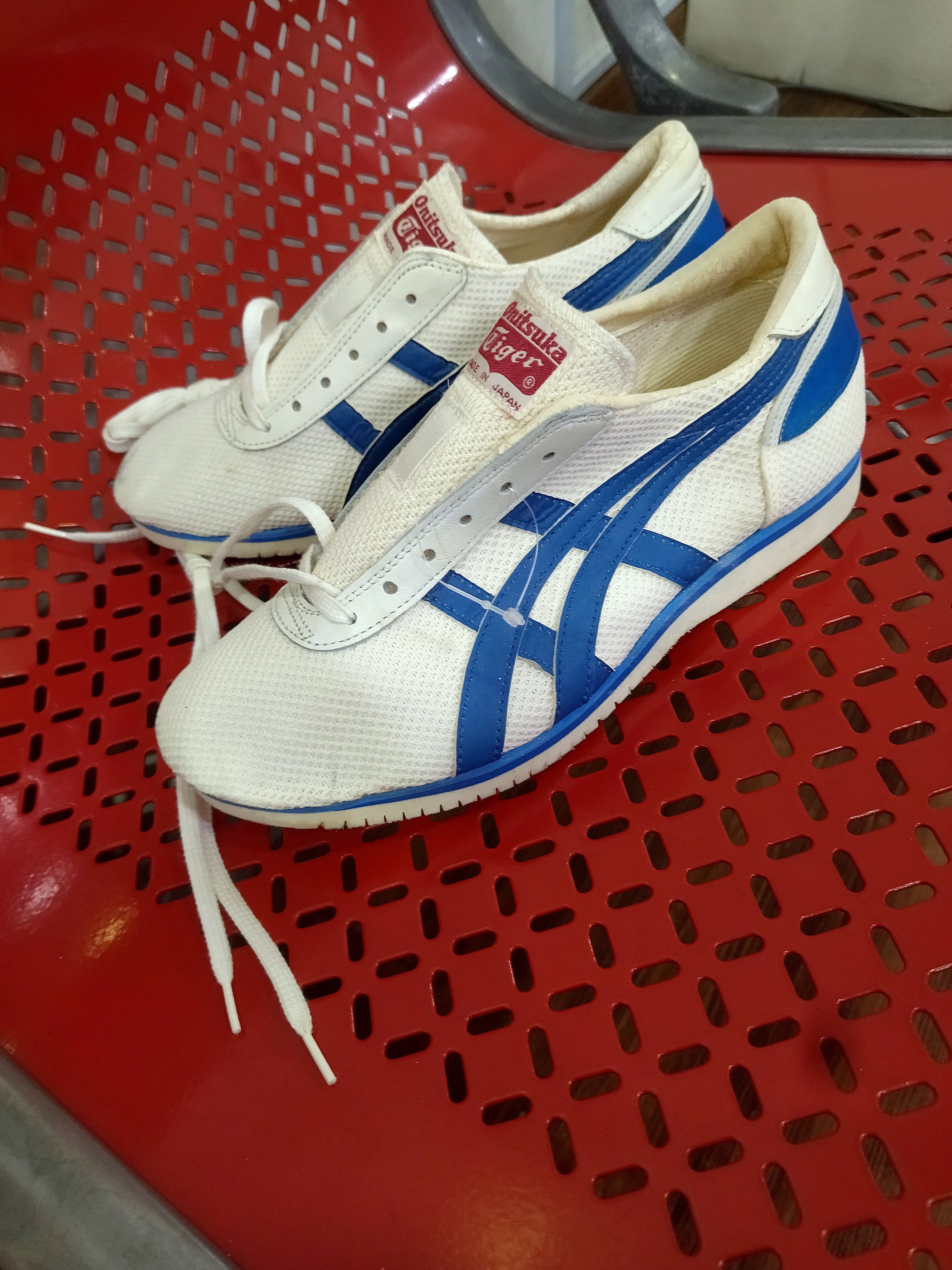 Vintage Vintage 70s Onitsuka Tiger Made in Japan Deadstock Size US 6 / IT 36 - 1 Thumbnail