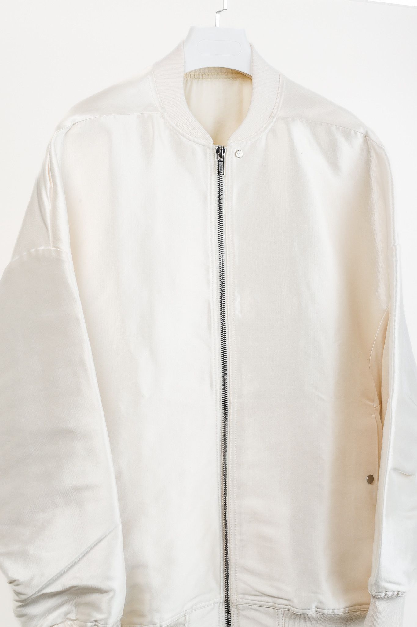 Rick Owens Rick Owens SS/23 Runway Peter Flight Natural Silk Bomber Size M / US 6-8 / IT 42-44 - 3 Thumbnail