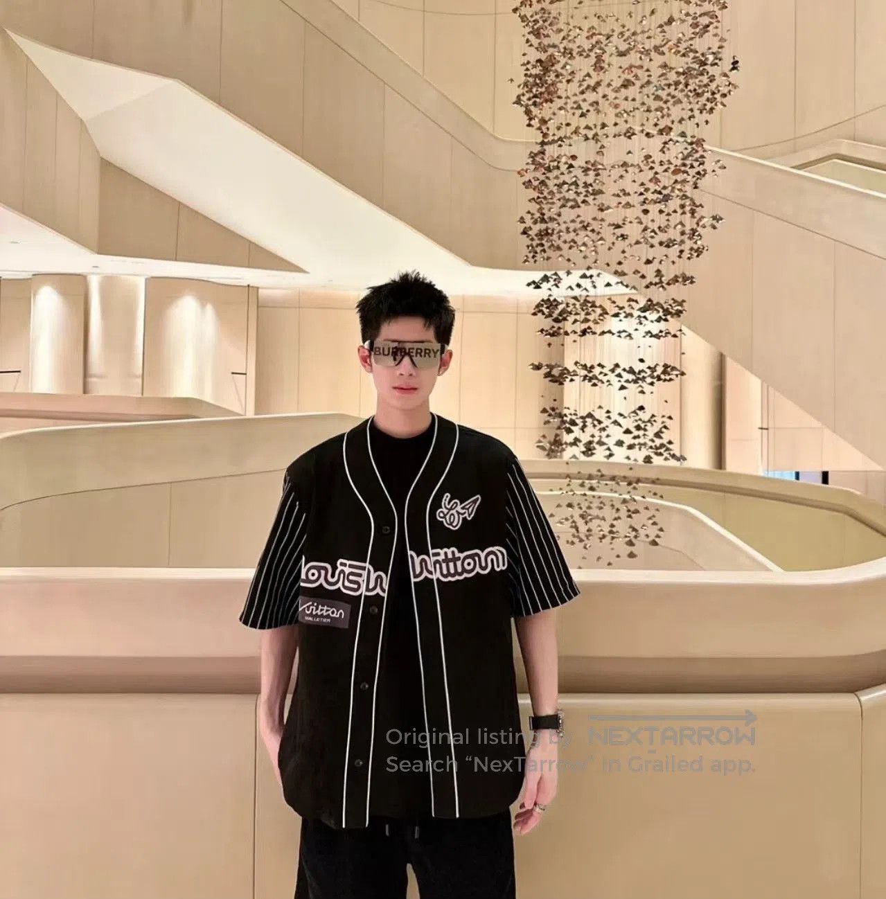Louis Vuitton LV Malletier Baseball Shirt. Size US M / EU 48-50 / 2 - 7 Thumbnail