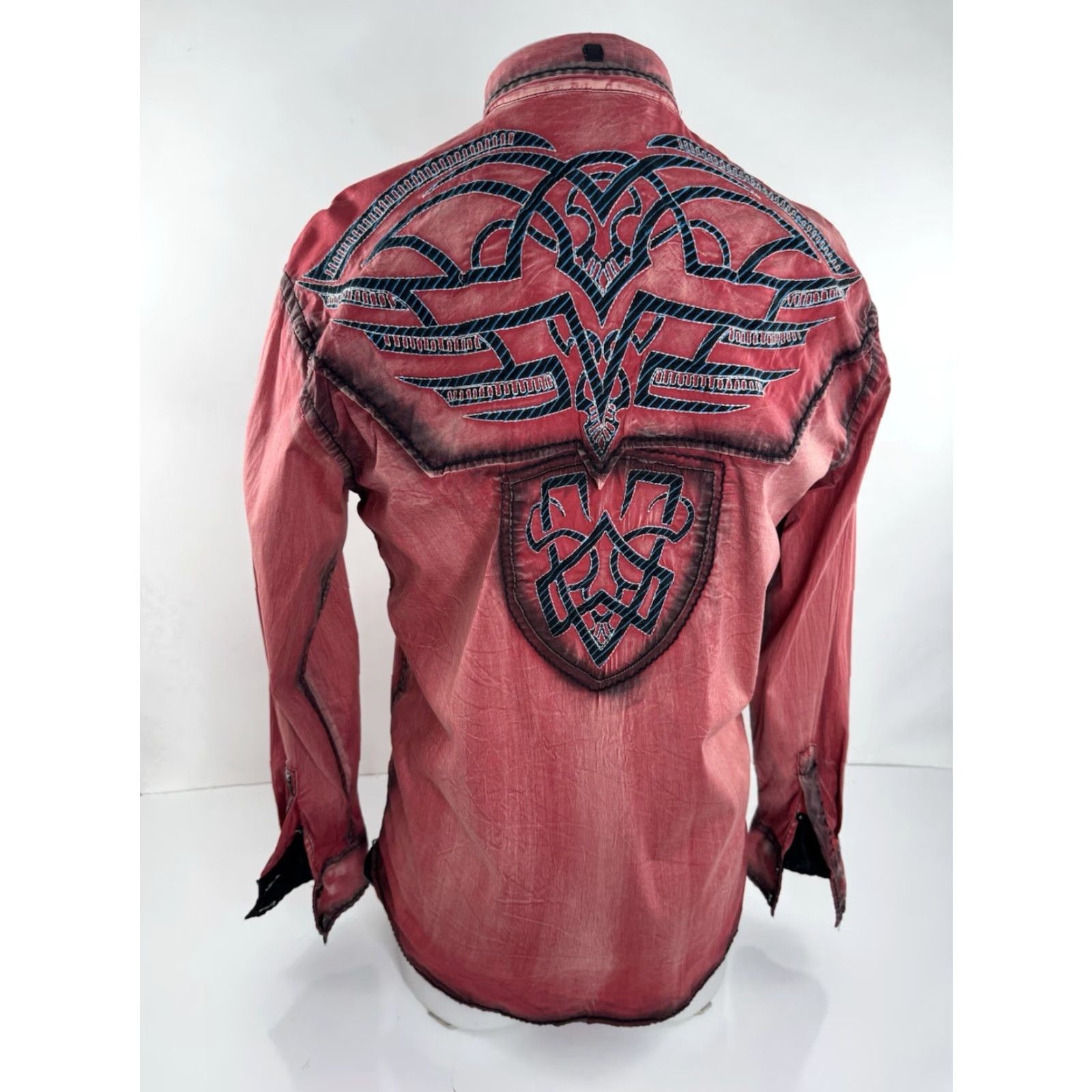 Roar ROAR Signature Embroidered TRIBAL Mens S Shirt Size US S / EU 44-46 / 1 - 3 Thumbnail