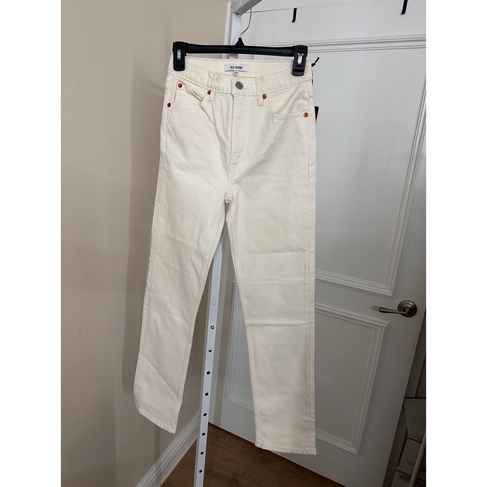 RE/DONE NWT Re/Done 70s Ultra High Rise Stove Pipe Straight Leg 24 Size 24" / US 00 / IT 34 - 6 Thumbnail