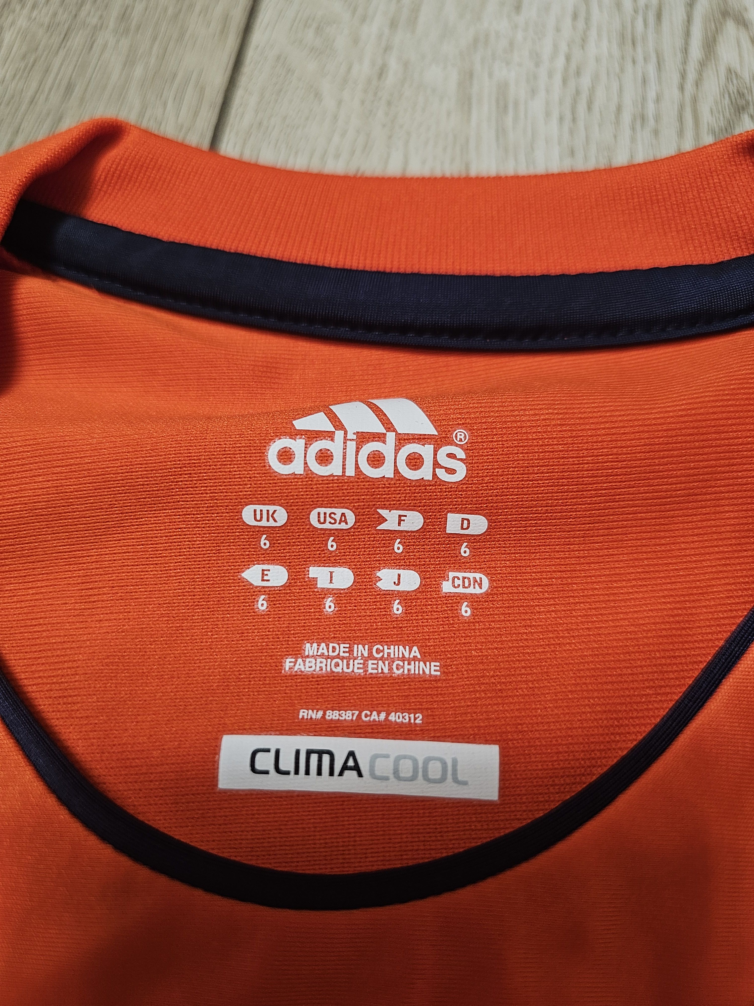 Adidas OLYMPIQUE MARSEILLE 2011 2012 THIRD PLAYEL ISSUE FOOTBALL Size US S / EU 44-46 / 1 - 9 Thumbnail