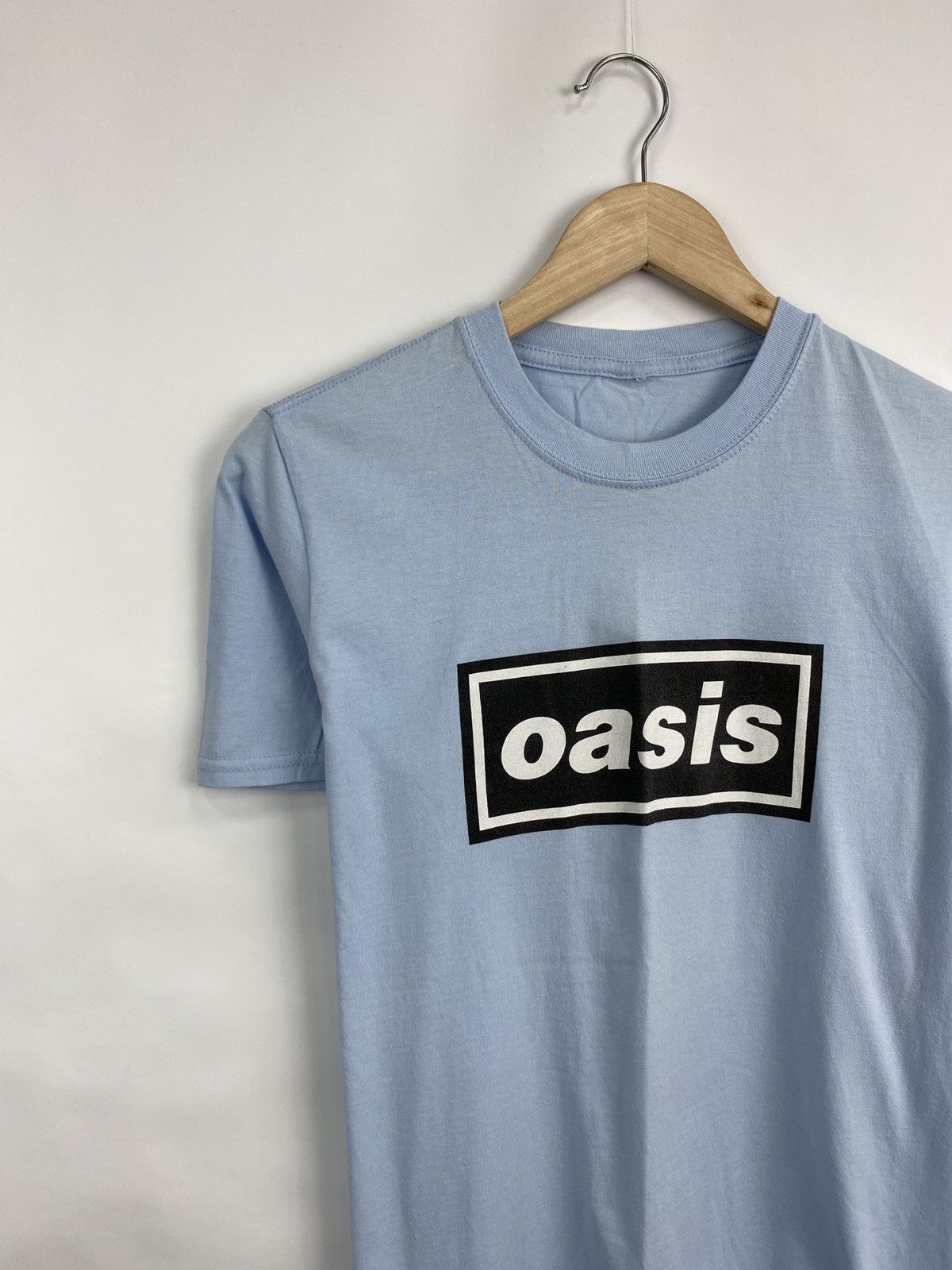 Band Tees 🇬🇧 Vintage Y2K Oasis Britpop T-Shirt Rare Liam Gallagher Size US S / EU 44-46 / 1 - 2 Thumbnail