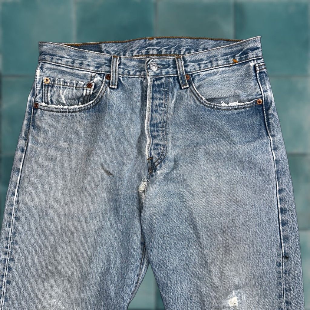 Levi's VINTAGE Levi's 501 Jeans Straight Mens Jeans 34x36 Blue 90s USA 501 Series Size US 34 / EU 50 - 1 Thumbnail