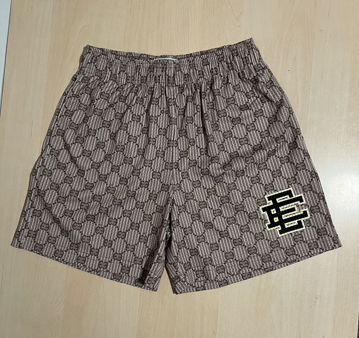 Eric Emanuel Eric Emanuel EE Print Gucci Basic Shorts Beige Black Large Size US 34 / EU 50 - 1 Thumbnail
