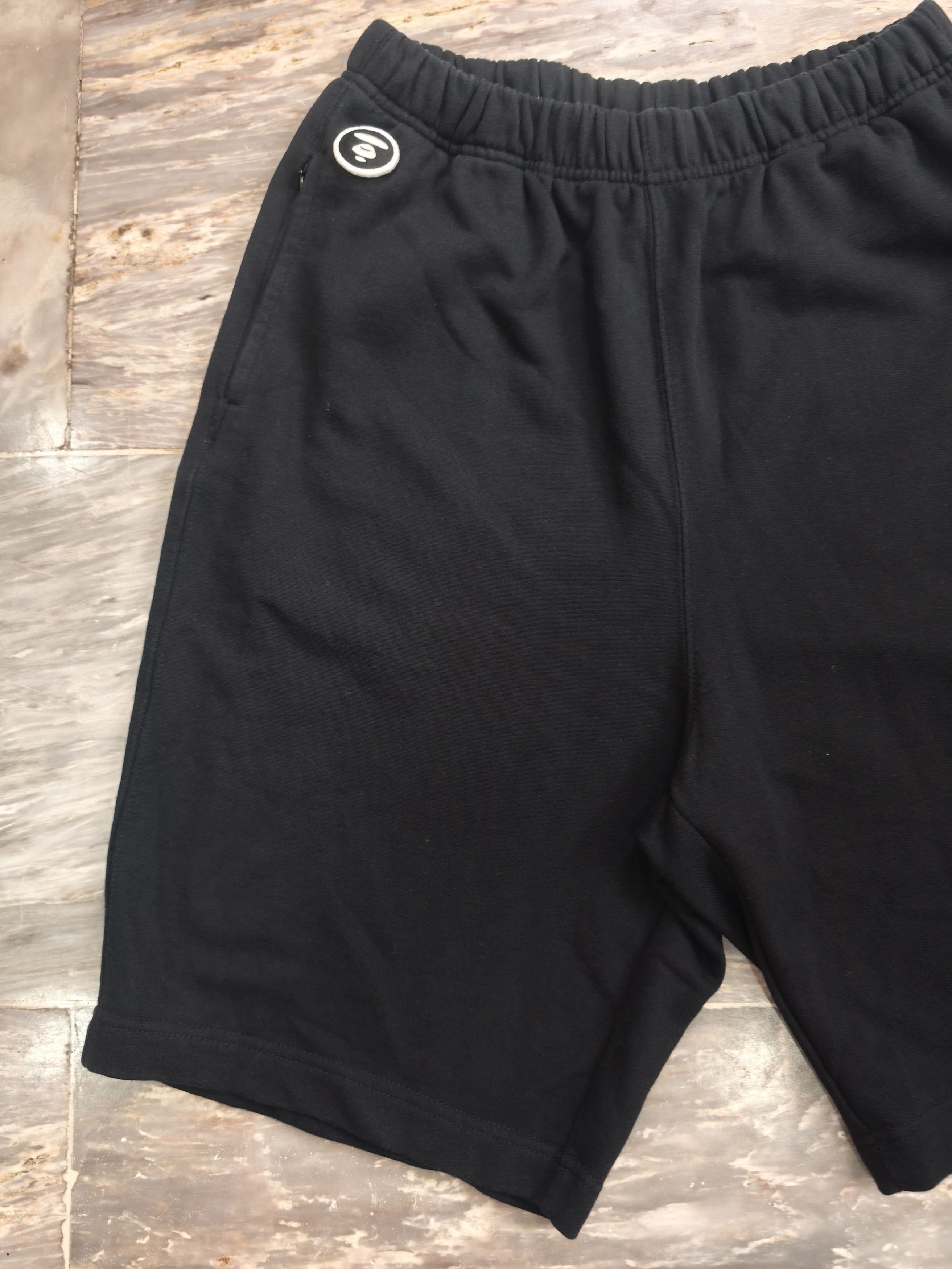 Aape Aape Now by Bape Sweatshort Size US 28 / EU 44 - 2 Thumbnail