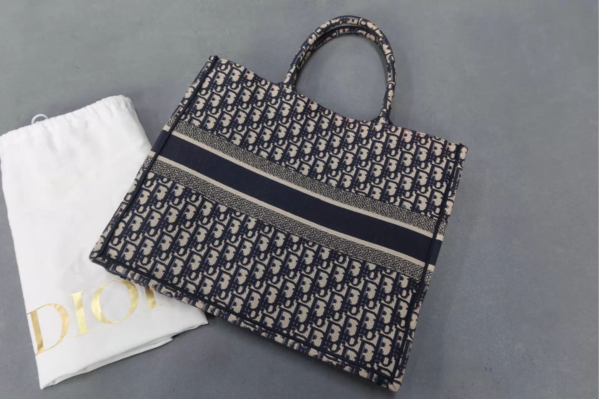 Dior Dior Book Tote L Blue Oblique 99 dust bag Size ONE SIZE - 2 Thumbnail