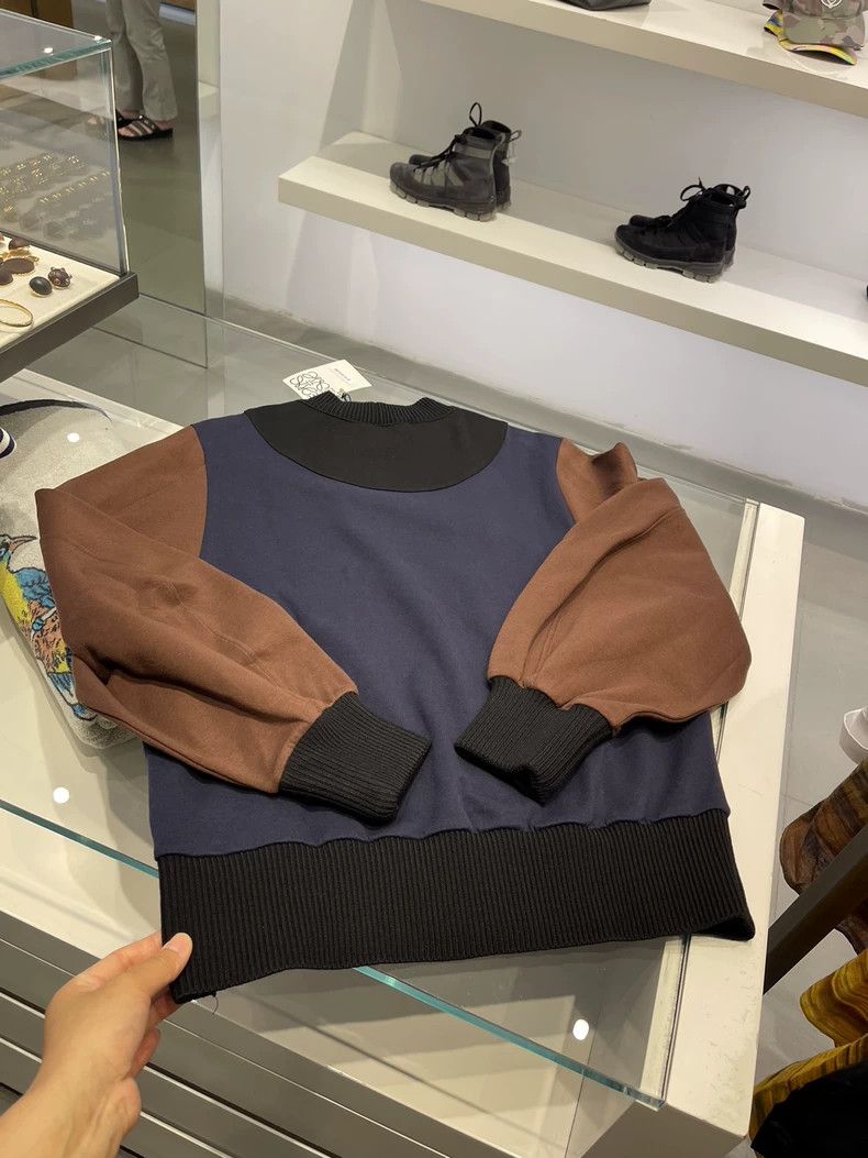 Loewe LOEWE Women's turtleneck hoodie Size L / US 10 / IT 46 - 4 Thumbnail