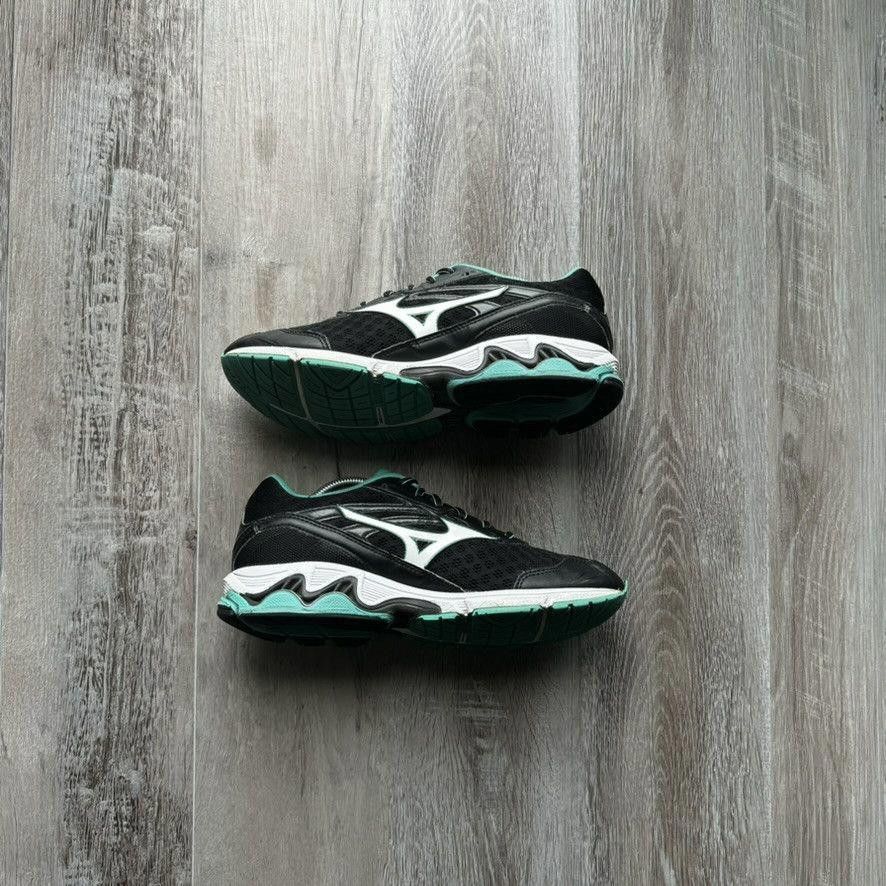 Mizuno × Vintage MIZUNO • Wave Inspire 12 (9.5M) Size US 9.5 / EU 42-43 - 2 Thumbnail