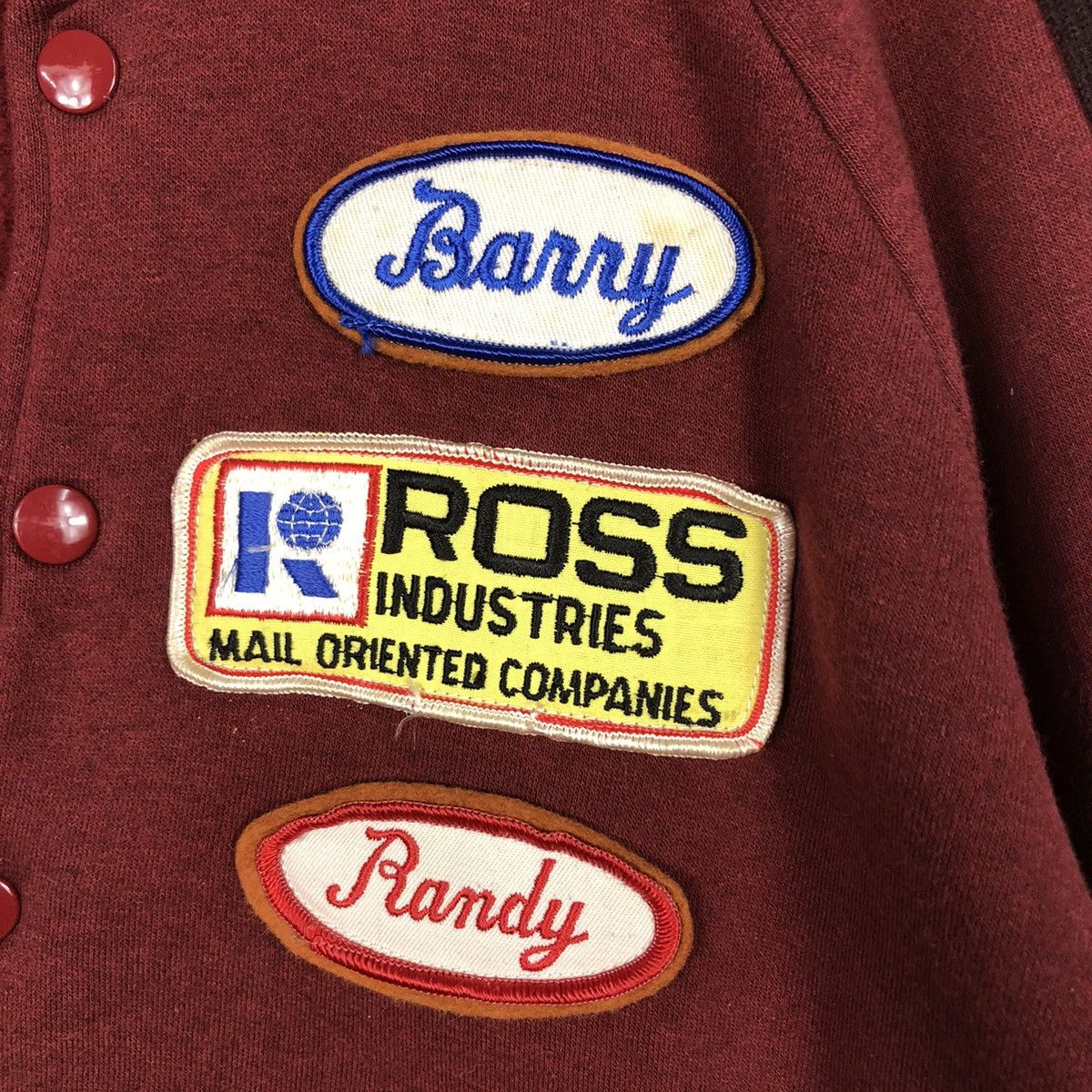 Japanese Brand Vintage Sportswear Patch Varsity Jacket Deep Burgundy Raglan Size US S / EU 44-46 / 1 - 17 Thumbnail
