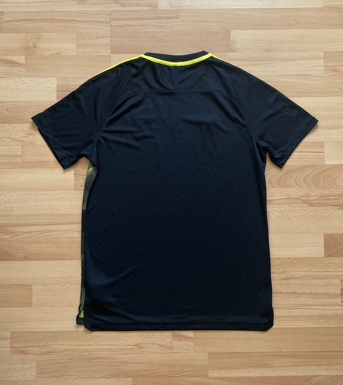 Nike Tottenham 2017/2018 Jersey Soccer Football Nike 896512-010 Size US L / EU 52-54 / 3 - 5 Thumbnail