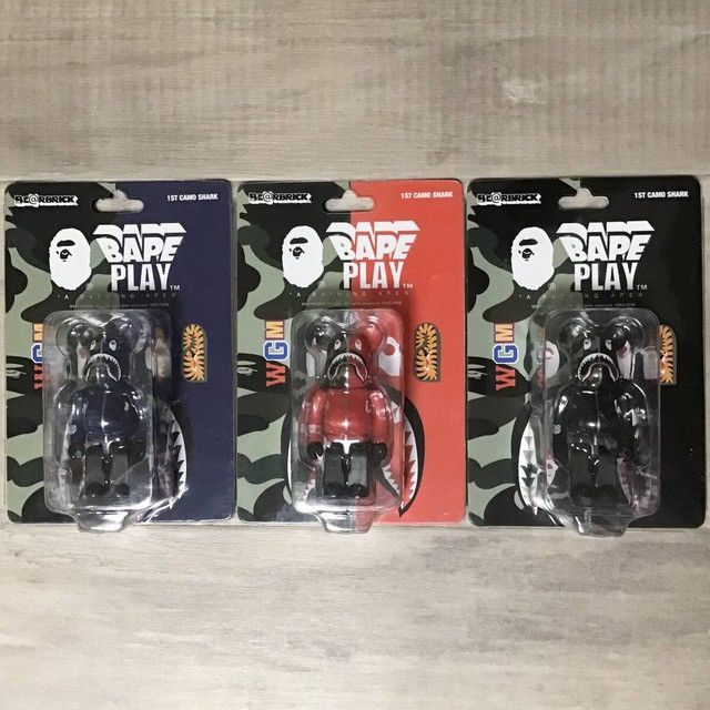 Bape × Medicom Toy 2017 BAPE camo Shark Hoodie BE@RBRICK 100% a bathing ape Size ONE SIZE - 1 Thumbnail