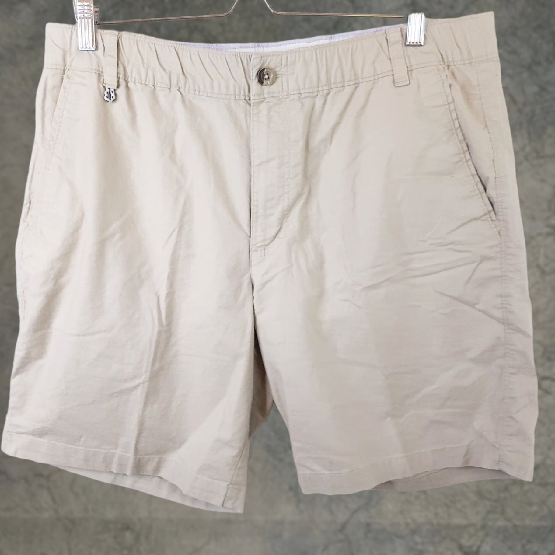 Vintage VINTAGE? No. The Columbia PFG Shorts Mens 38 Beige Cotton Spandex Quick Dry Cargo Pocket Flat Front Zip Sail? Size US 38 / EU 54 - 1 Thumbnail