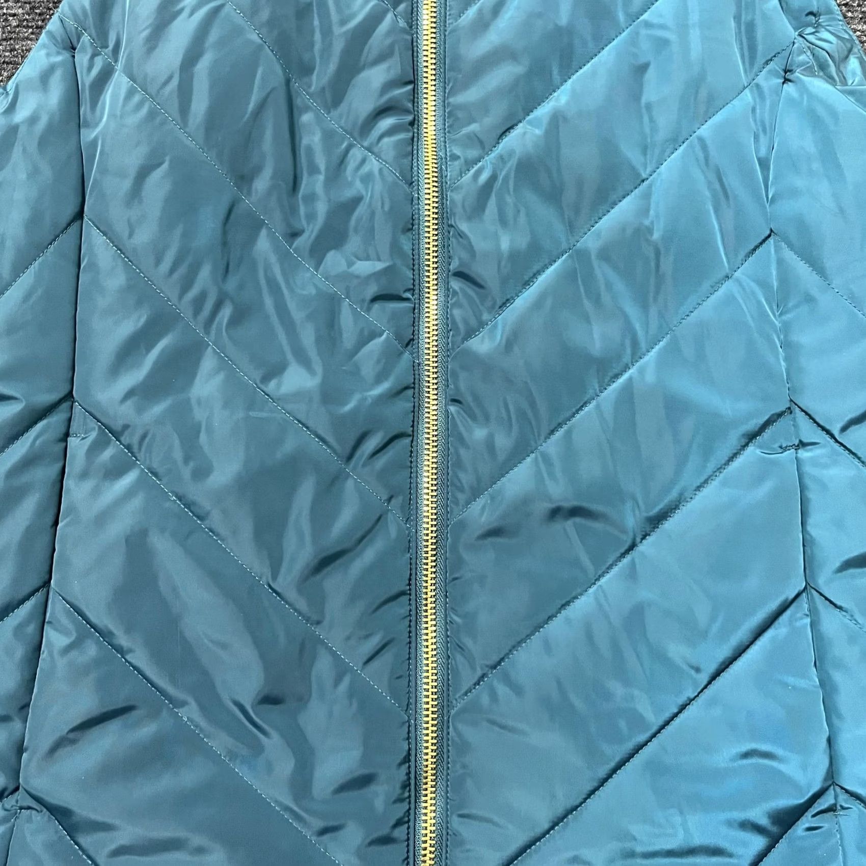 Michael Kors VINTAGE Michael Kors Vest Womens Small Blue Quilted Puffer Full Zip Warm Size S / US 4 / IT 40 - 2 Thumbnail