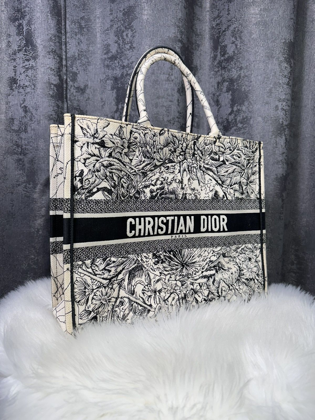 Dior Christian Dior Book Tote Bag Size ONE SIZE - 2 Thumbnail