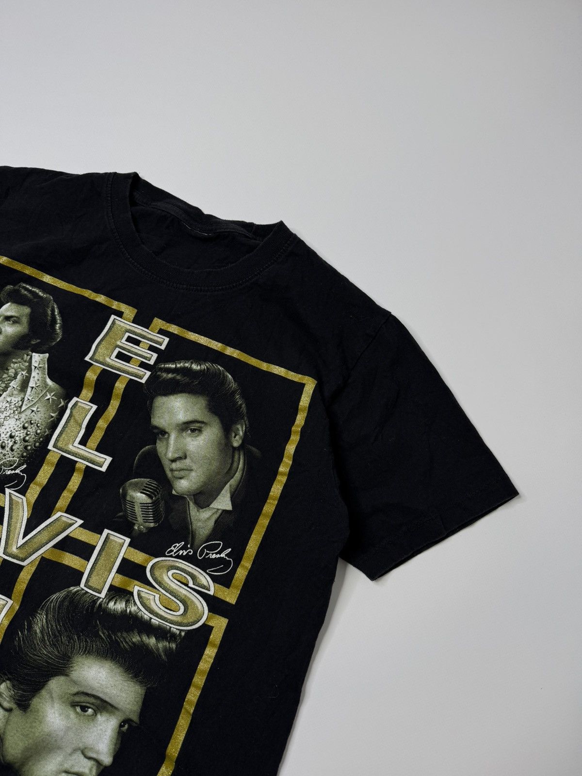 Vintage Vintage Elvis presley tee 90s 00s retro print pop music y2k Size US M / EU 48-50 / 2 - 2 Thumbnail