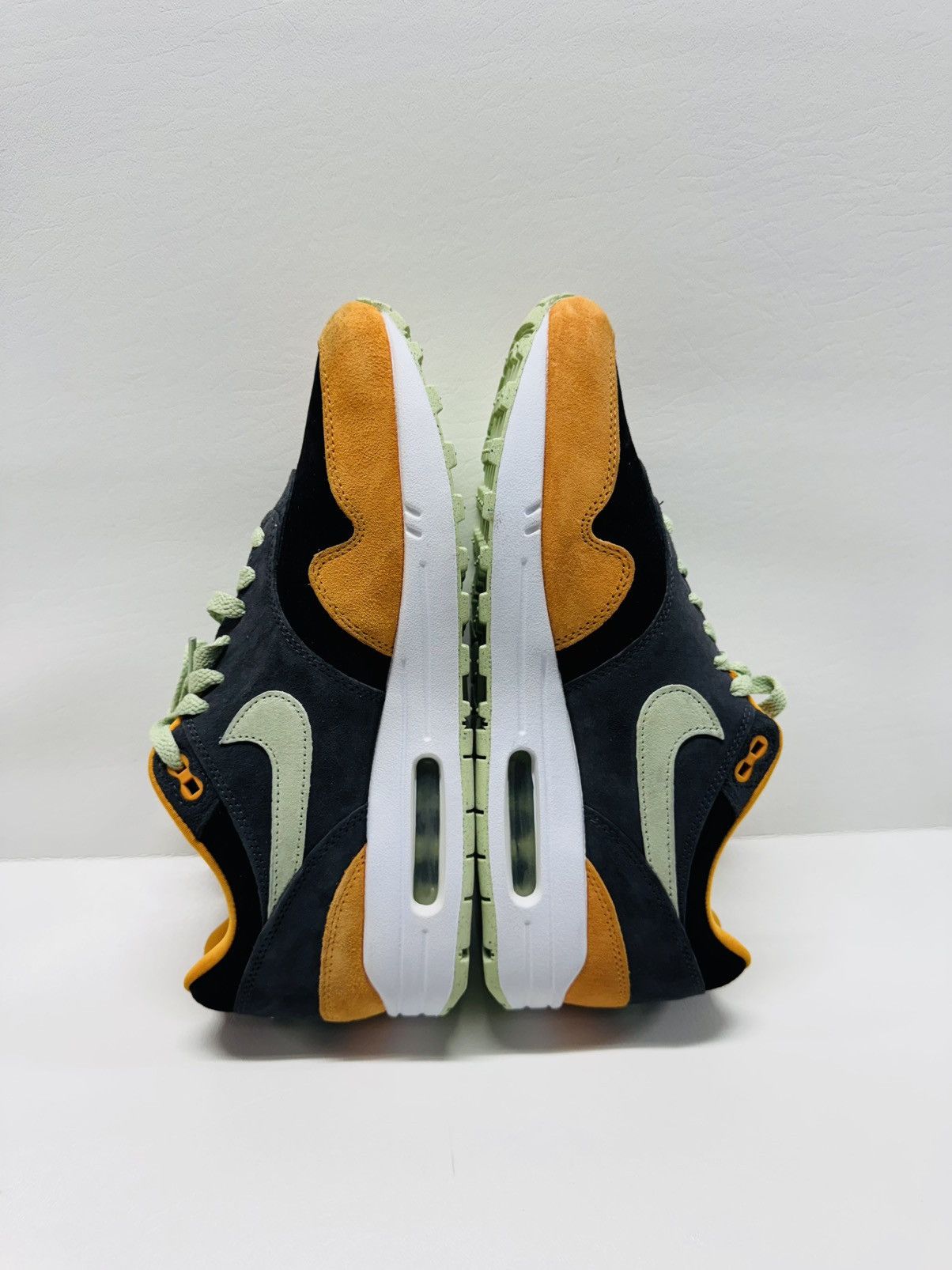 Nike Nike Air Max 1 Premium 'Ugly Duckling' Size US 9.5 / EU 42-43 - 4 Thumbnail
