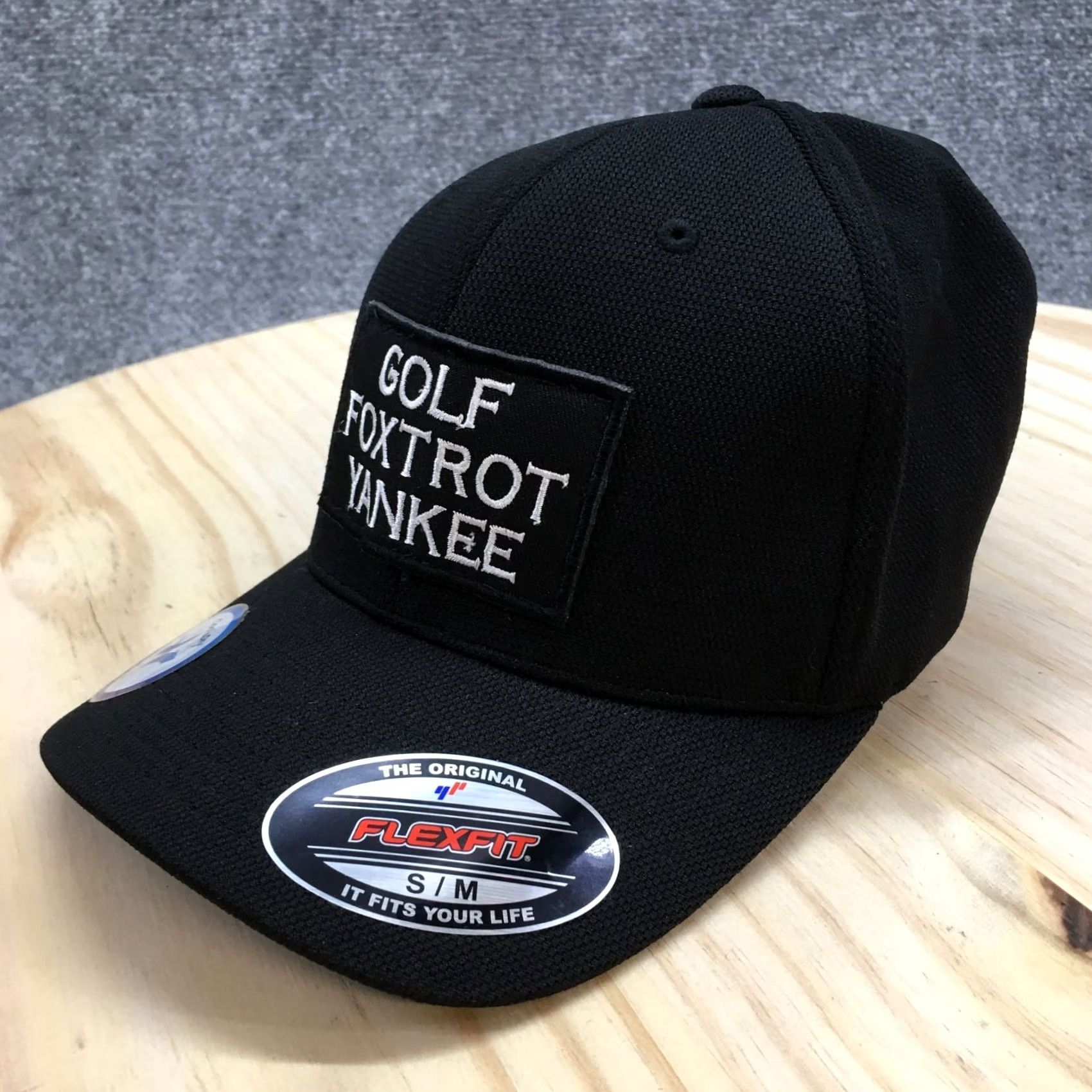 Vintage Flexfit Hat Mens S Black Golf Foxtrol Yankee Fitted Cap Honey Badger Yupoong Size ONE SIZE - 2 Thumbnail
