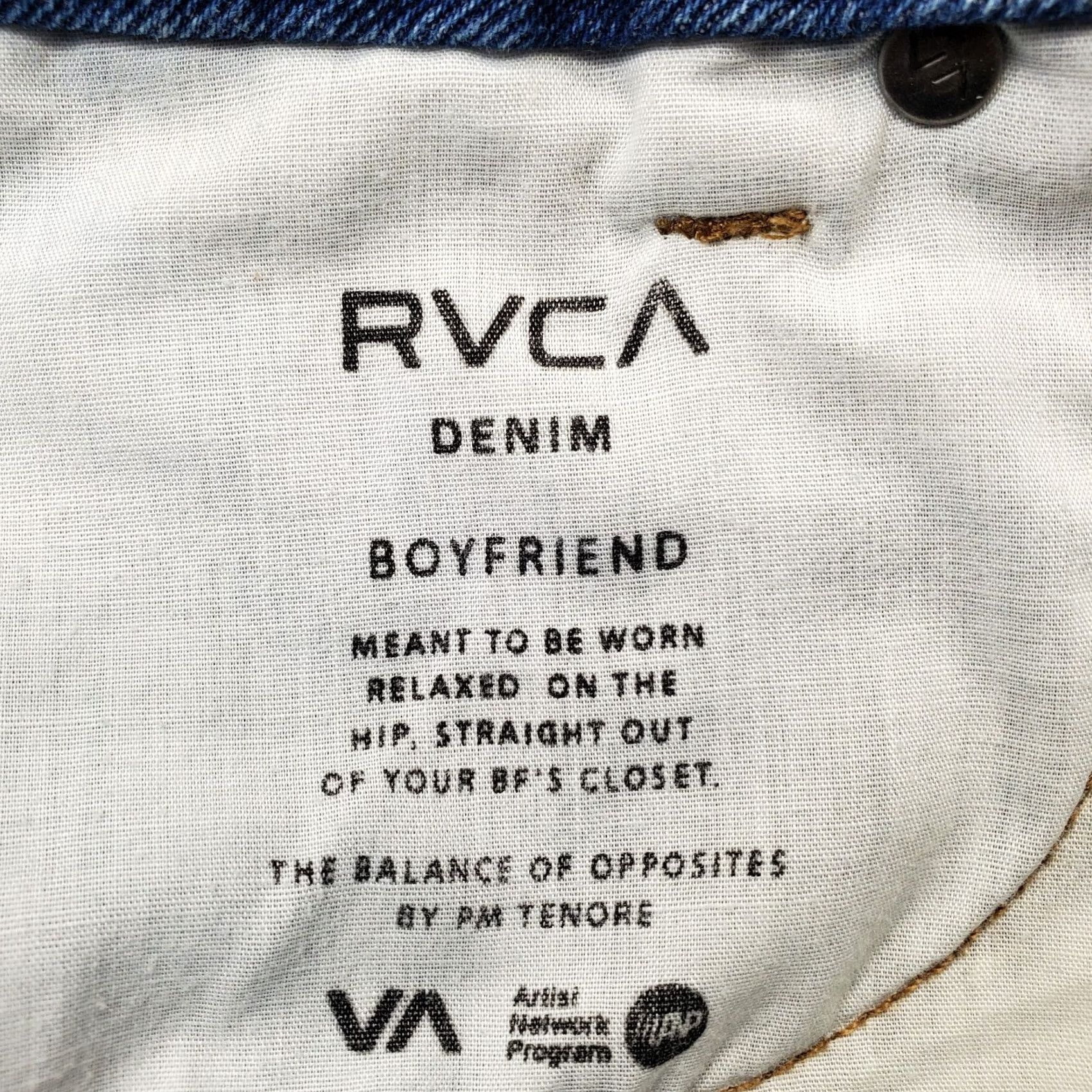 RVCA RVCA Boyfriend Shorts Women 27 Blue Denim Distressed 5-Pocket Frayed Hem Outdoor Size 27" / US 4 / IT 40 - 7 Thumbnail
