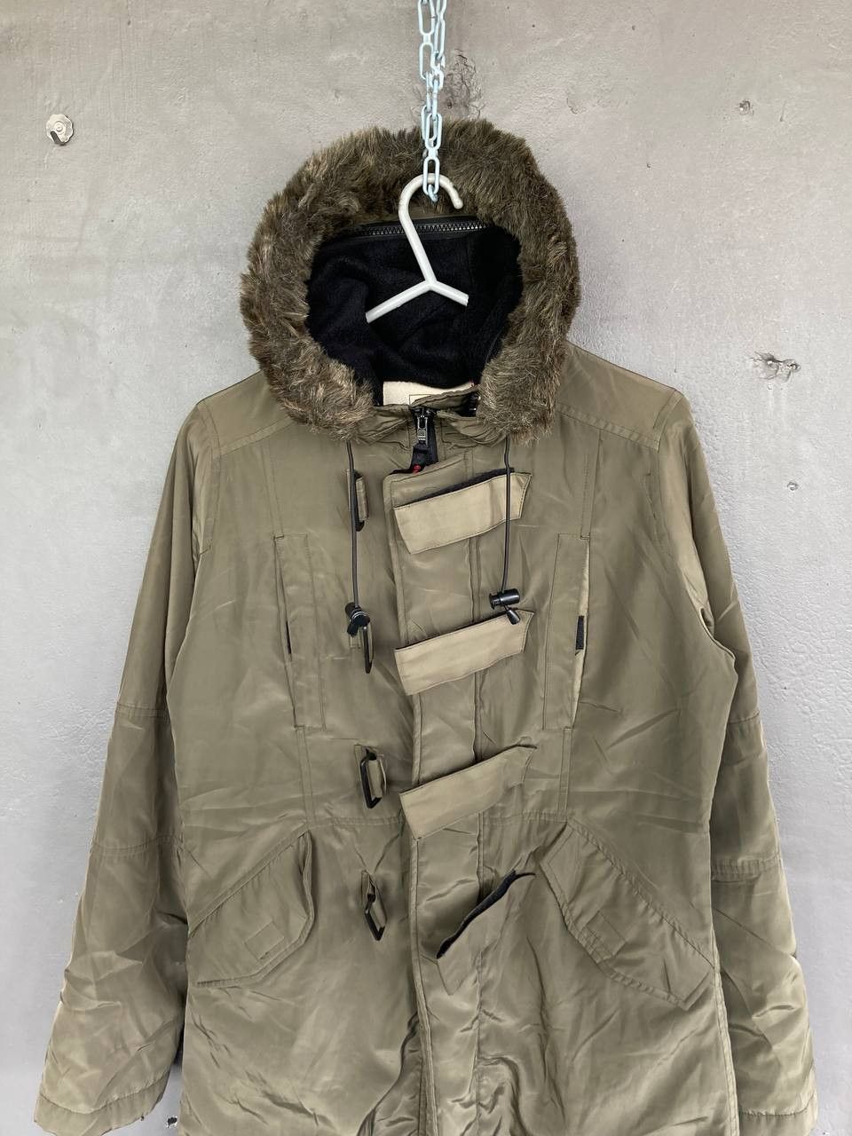 Vintage Multi-strap Detachable fur Parka Size US M / EU 48-50 / 2 - 3 Thumbnail