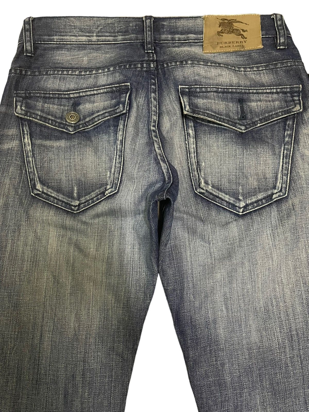 Burberry Vintage Burberry Black Label Blue Wash Flare Jeans Size US 30 / EU 46 - 4 Thumbnail
