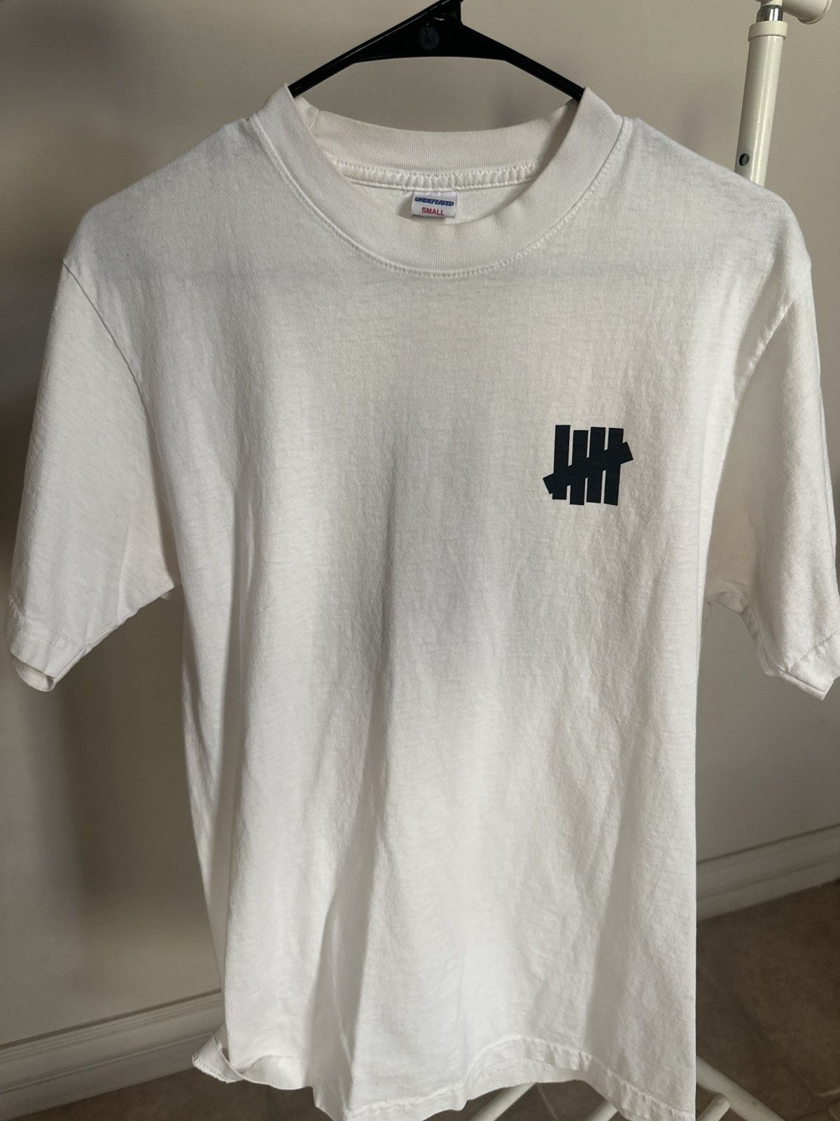 Undefeated Undefeated shirt in S Size US S / EU 44-46 / 1 - 1 Thumbnail