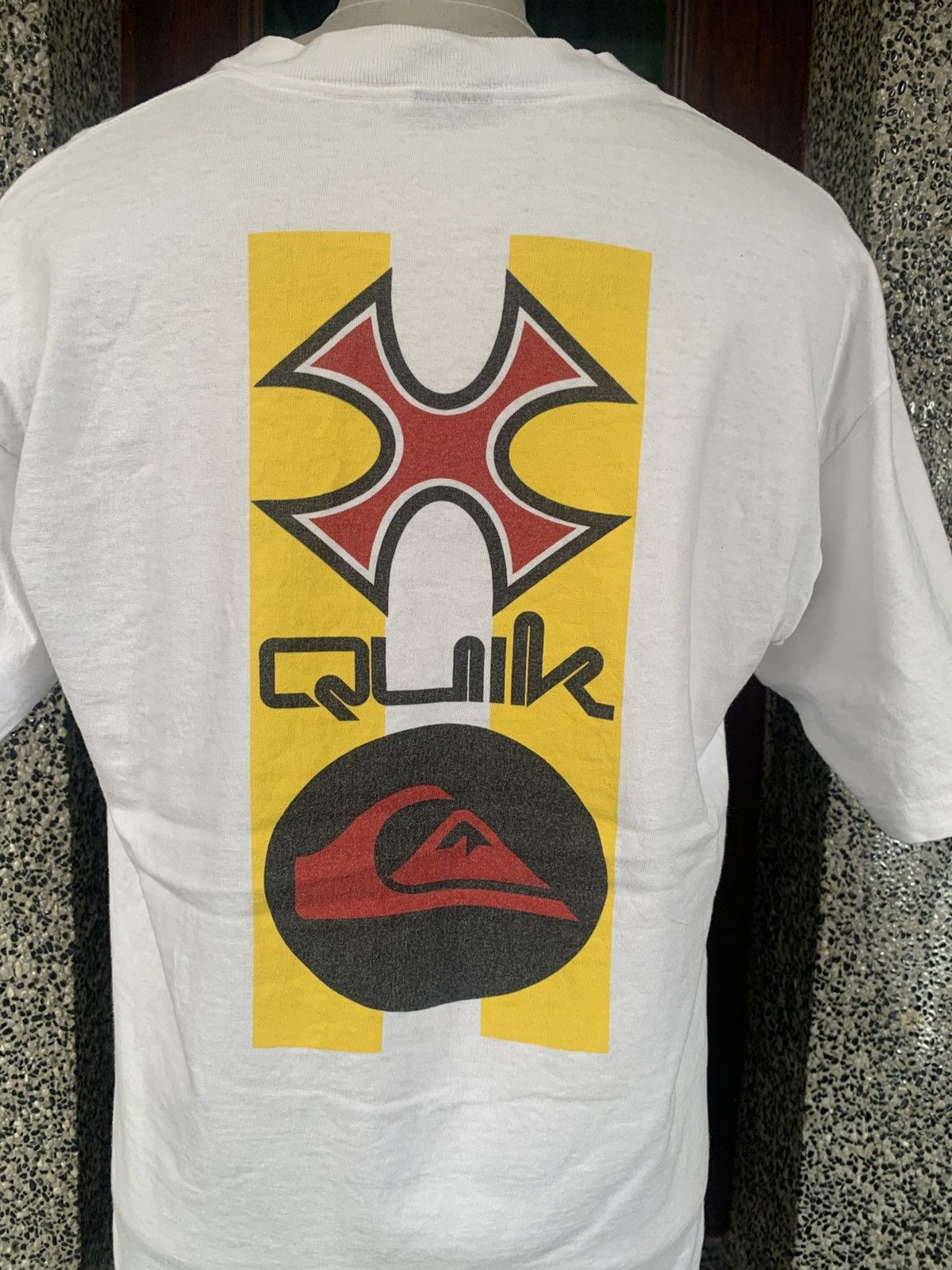 Quiksilver Vintage 90s Quiksilver Surf / Surfing / Skate T shirt Size US M / EU 48-50 / 2 - 2 Thumbnail