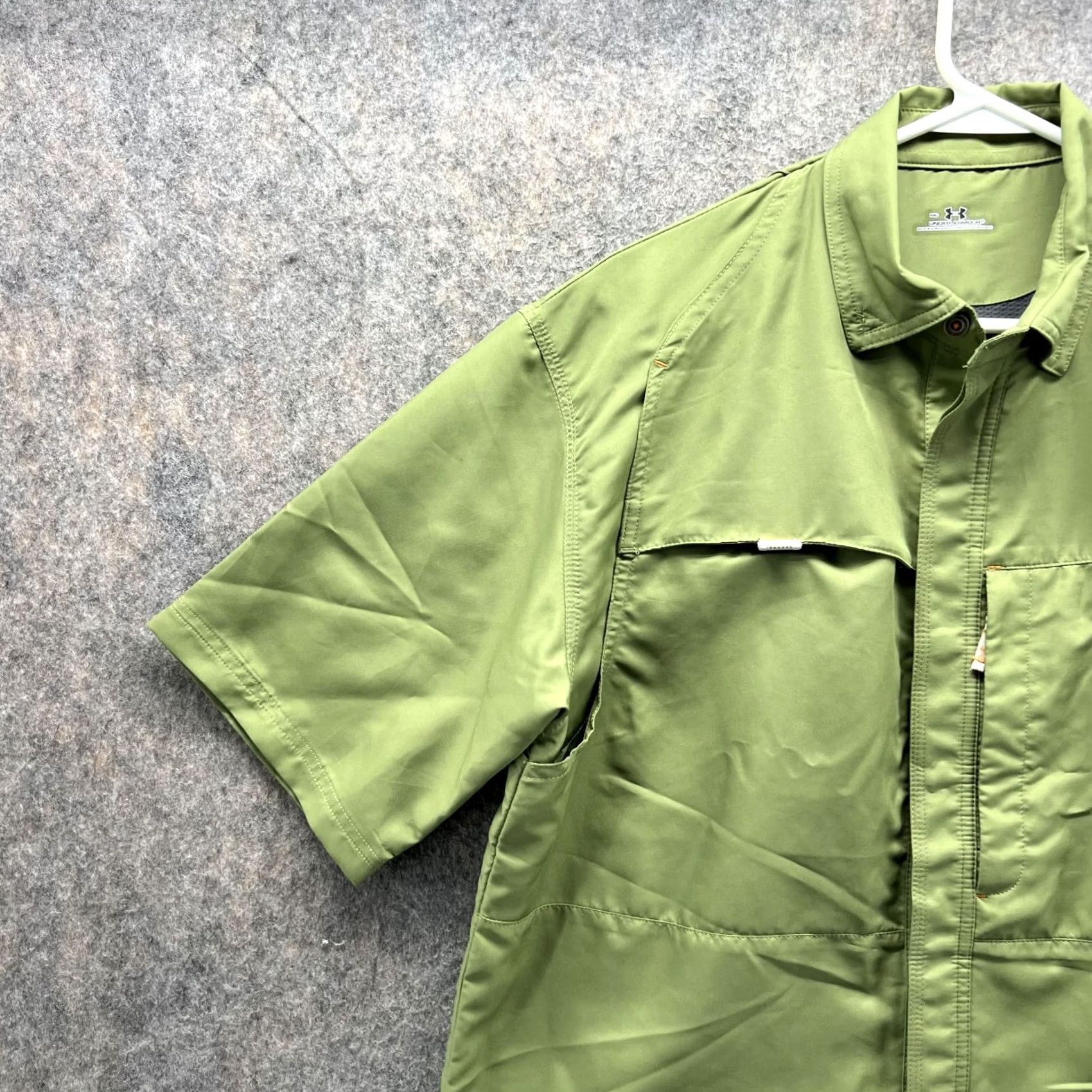 Under Armour Under Armour Shirt Men Medium Green Full Zip Polyester Casual UA Golf Shirt Size US M / EU 48-50 / 2 - 3 Thumbnail