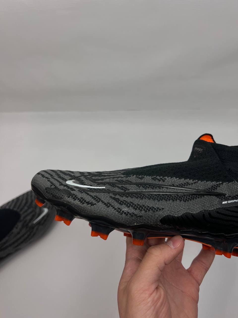 Nike Nike Phantom Gx soccer size US 8 Size US 8 / EU 41 - 15 Thumbnail