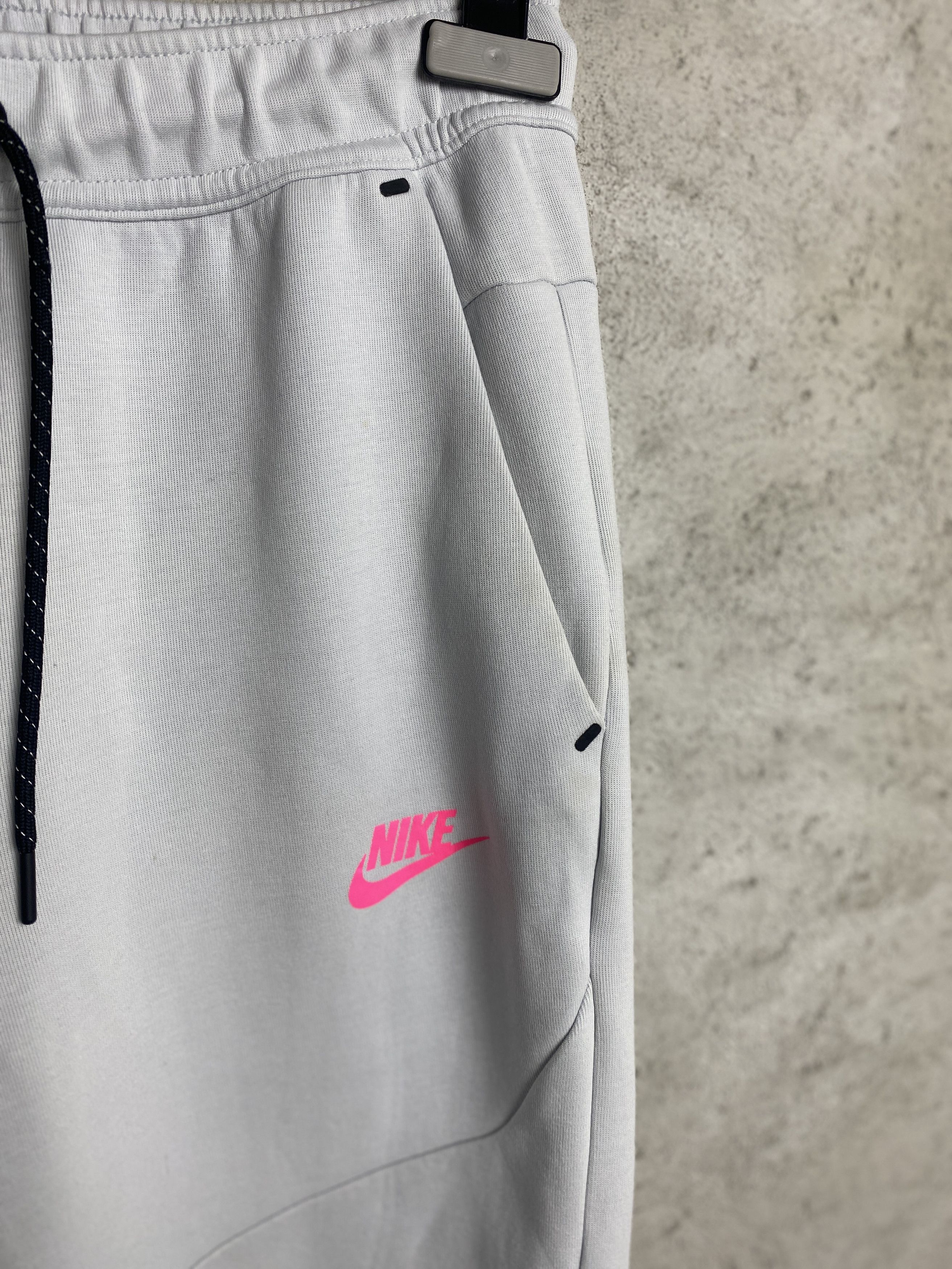Nike Nike tech fleece sweatpants joggers drill drip trap Size US 28 / EU 44 - 2 Thumbnail