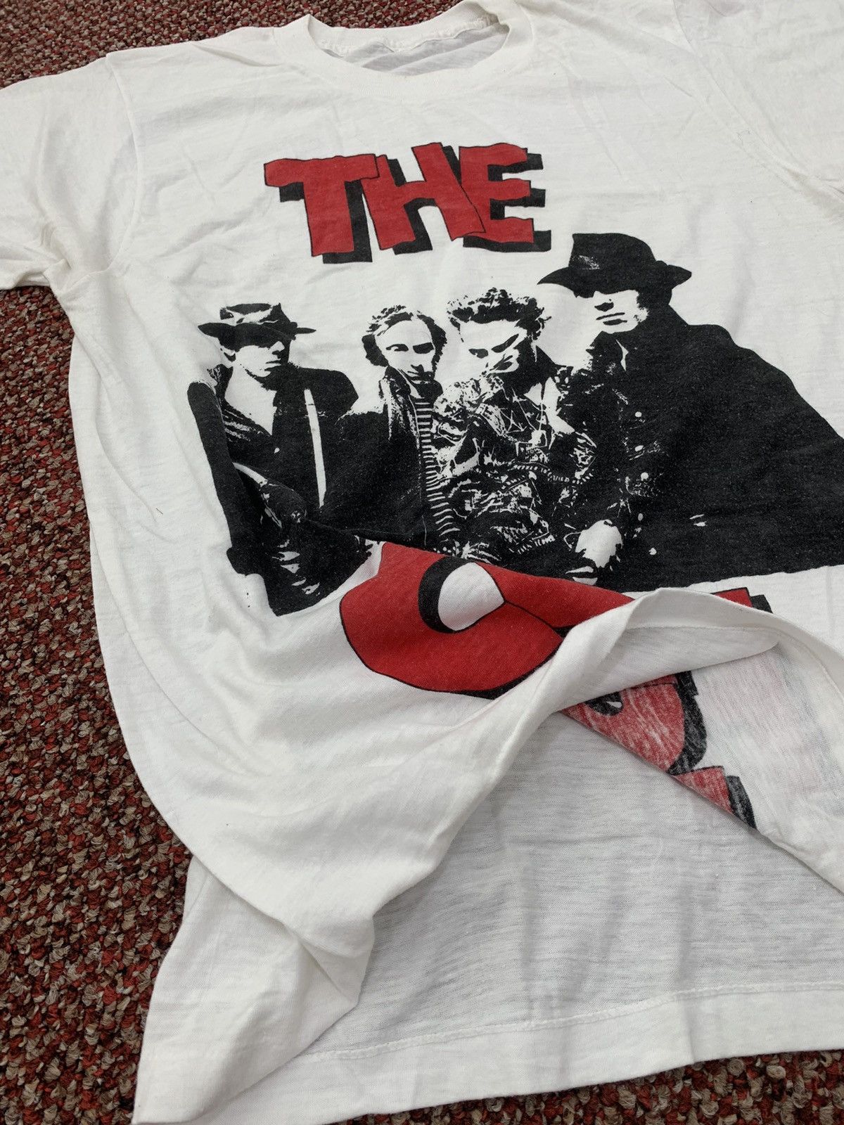 Band Tees VTG 80s the CLASH BAND TOUR SHIRT PUNK Size US L / EU 52-54 / 3 - 2 Thumbnail