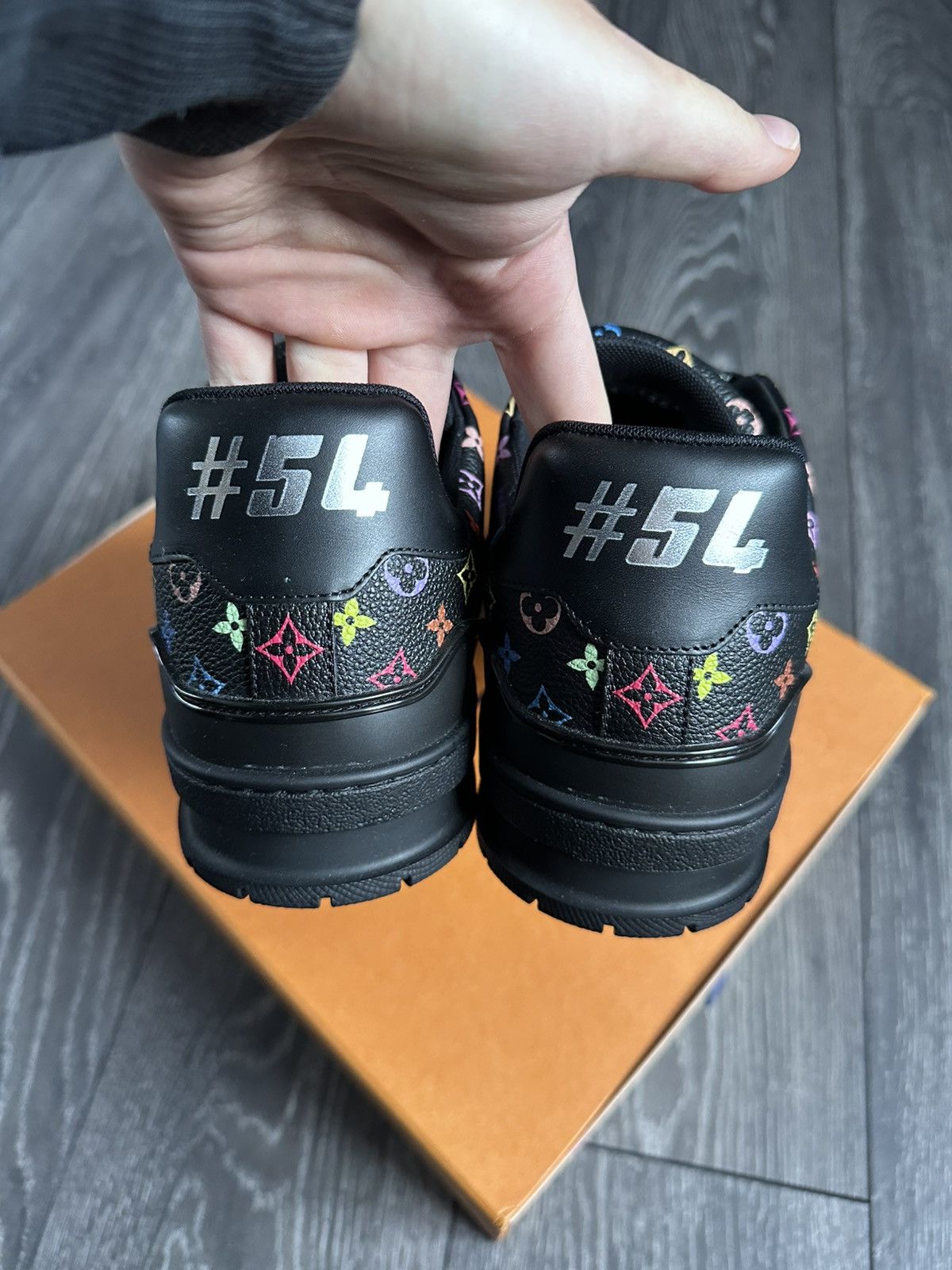 Louis Vuitton louis vuitton x takashi murakami black monogram trainers Size US 8 / EU 41 - 3 Thumbnail