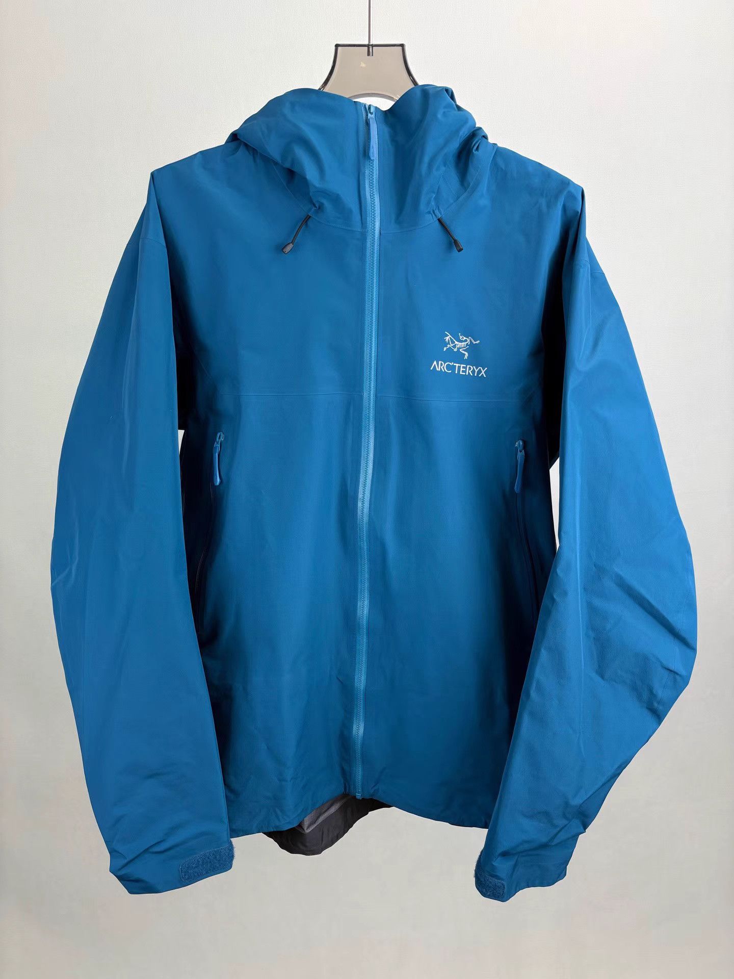 Arc'teryx ARCTERYX BETA LT Hectate Blue Shell Jacket Size US XL / EU 56 / 4 - 1 Thumbnail