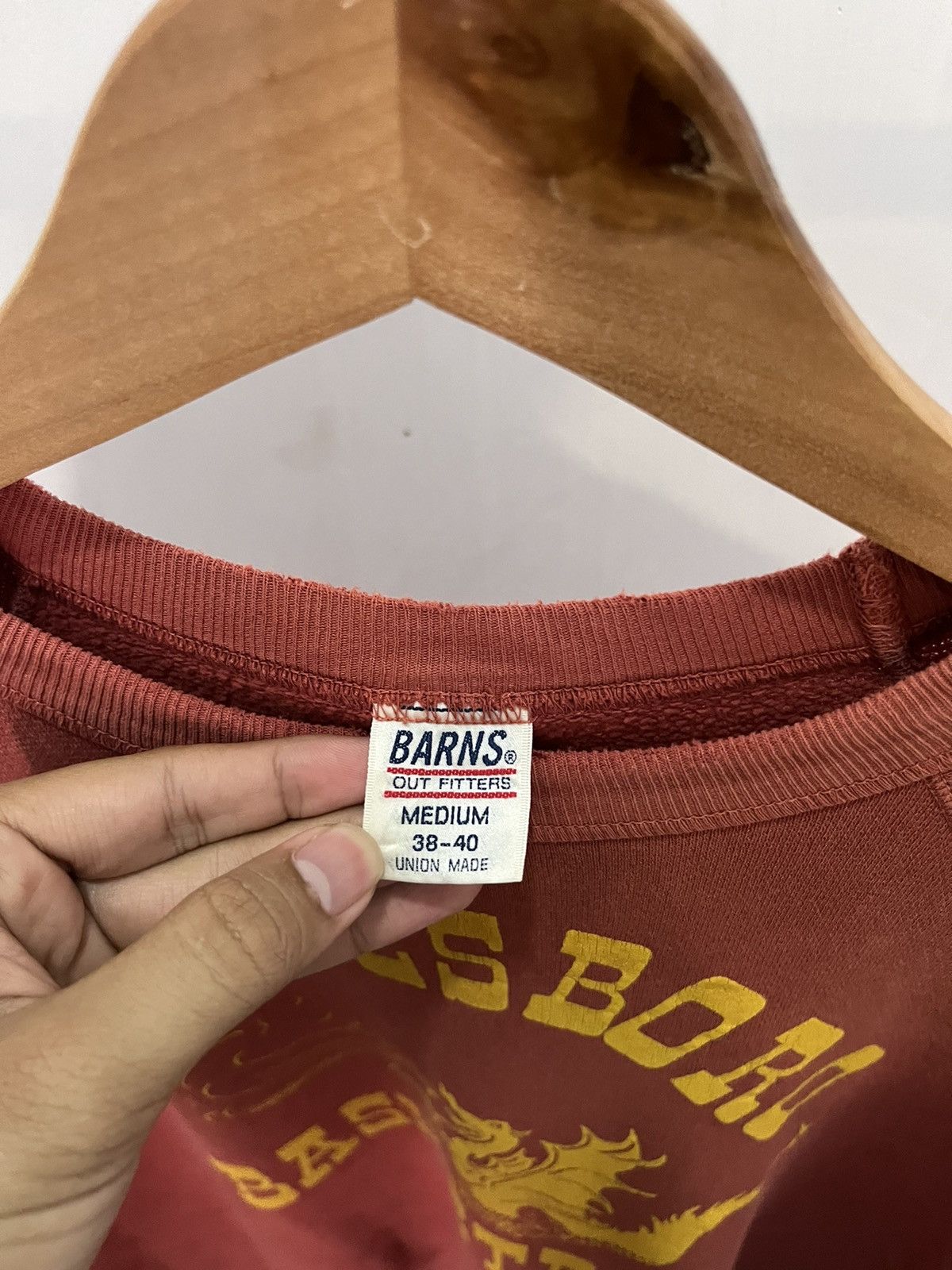 Other Vtg Distressed Union Made Basketball sweatshirt Size US M / EU 48-50 / 2 - 4 Thumbnail
