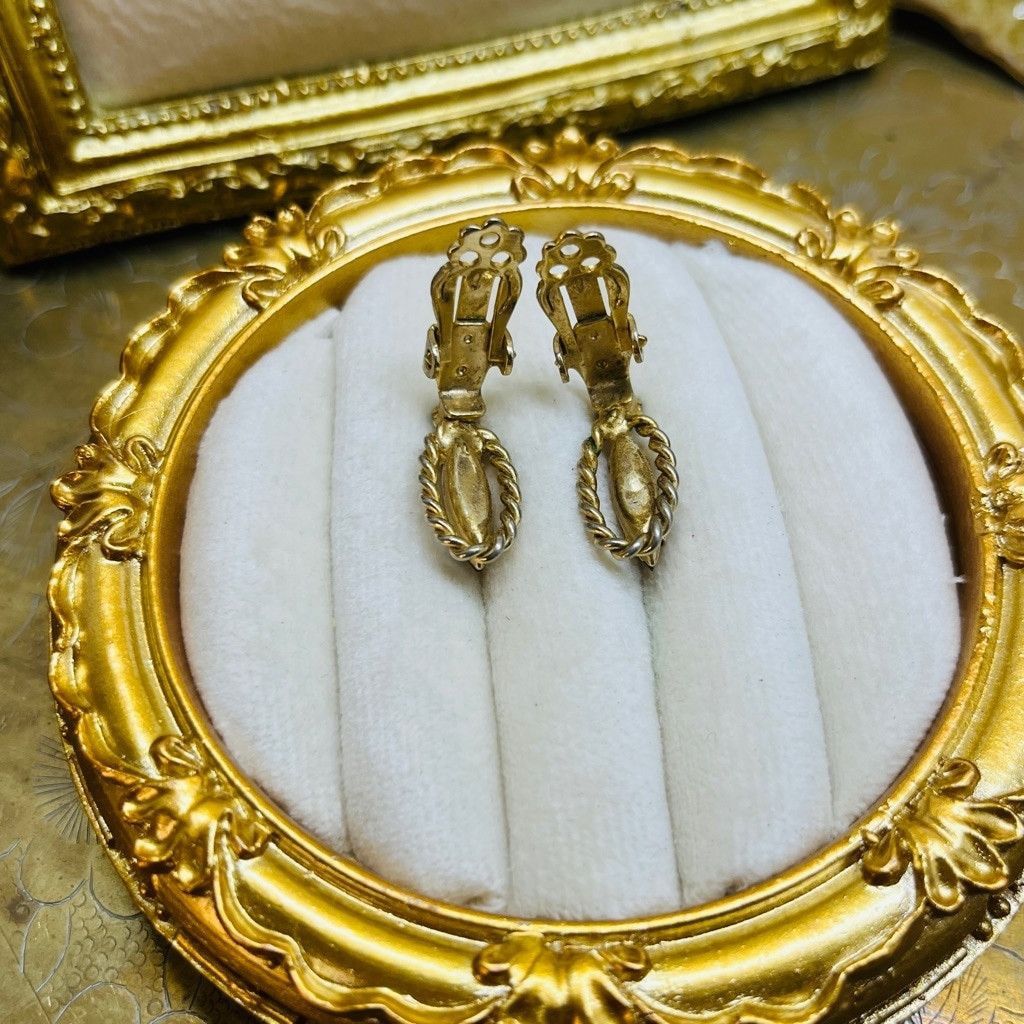 Vintage Vintage Topaz Clip On Earrings Gold Toned Metal and Brown Size ONE SIZE - 5 Thumbnail