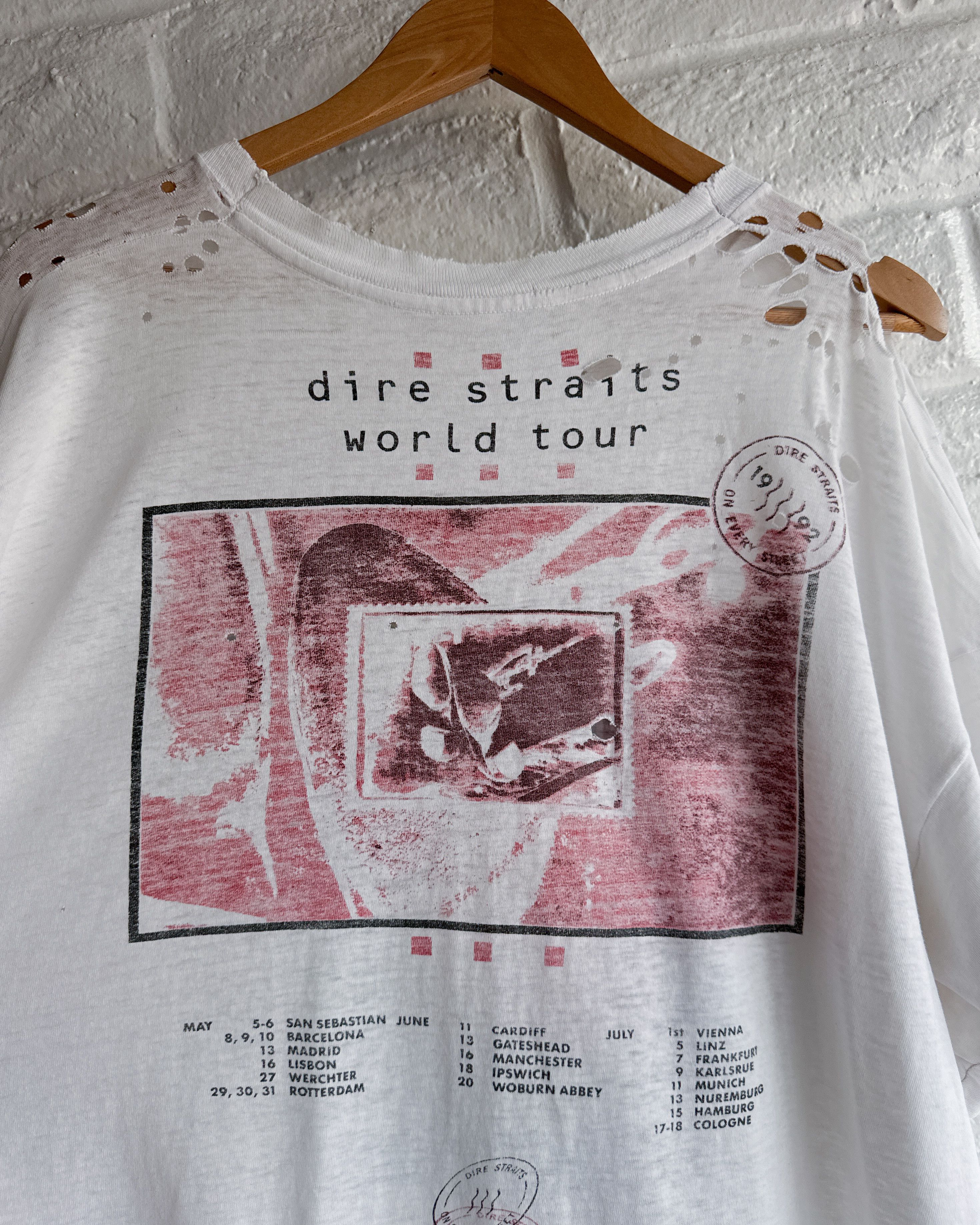 Vintage Vintage 90s Dire Straits T Shirt XL Thrashed Threadbare Size US XL / EU 56 / 4 - 6 Thumbnail