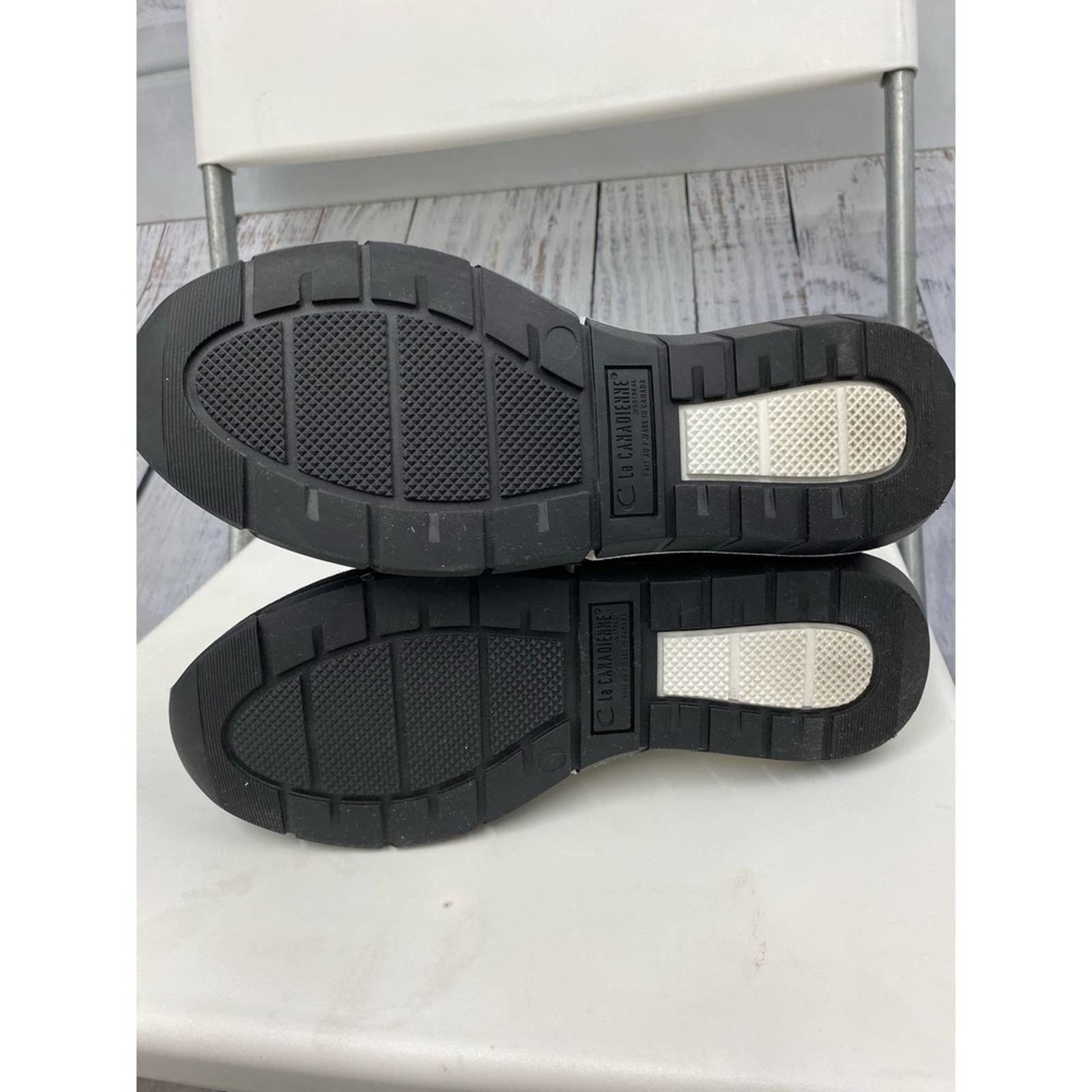 Other La Canadienne Nikola Suede Sneaker Booties Black 8 M Size US 8 / IT 38 - 3 Thumbnail