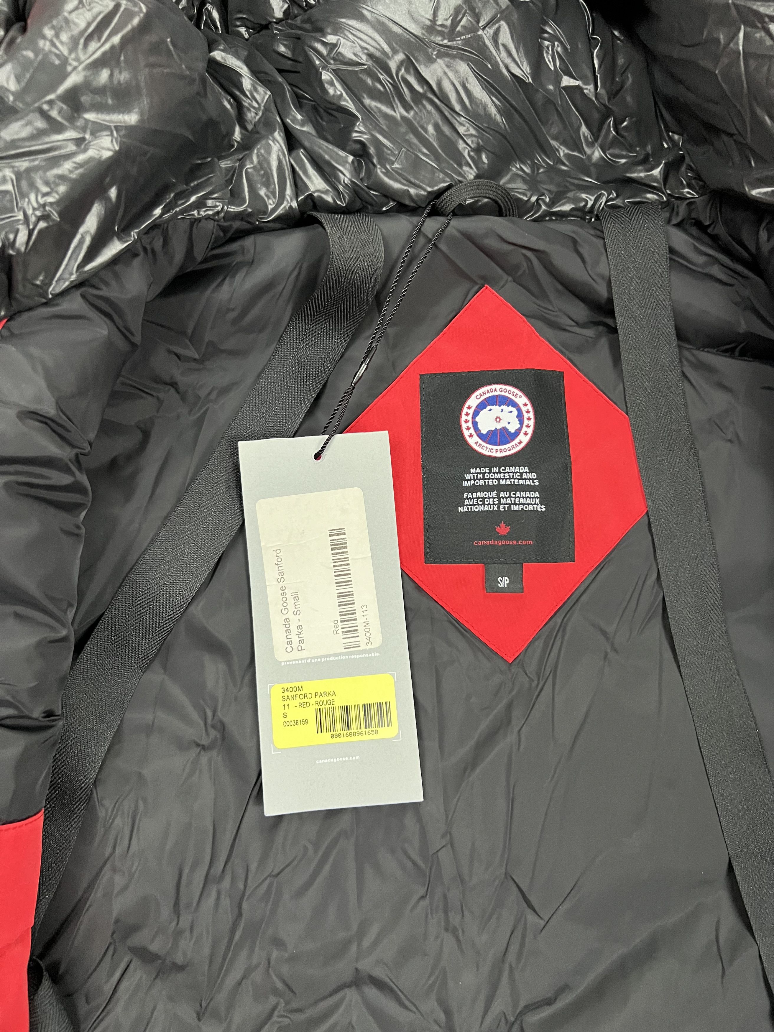 Canada Goose canada goose puffer parka size S-M NEW luxury Size US S / EU 44-46 / 1 - 7 Thumbnail