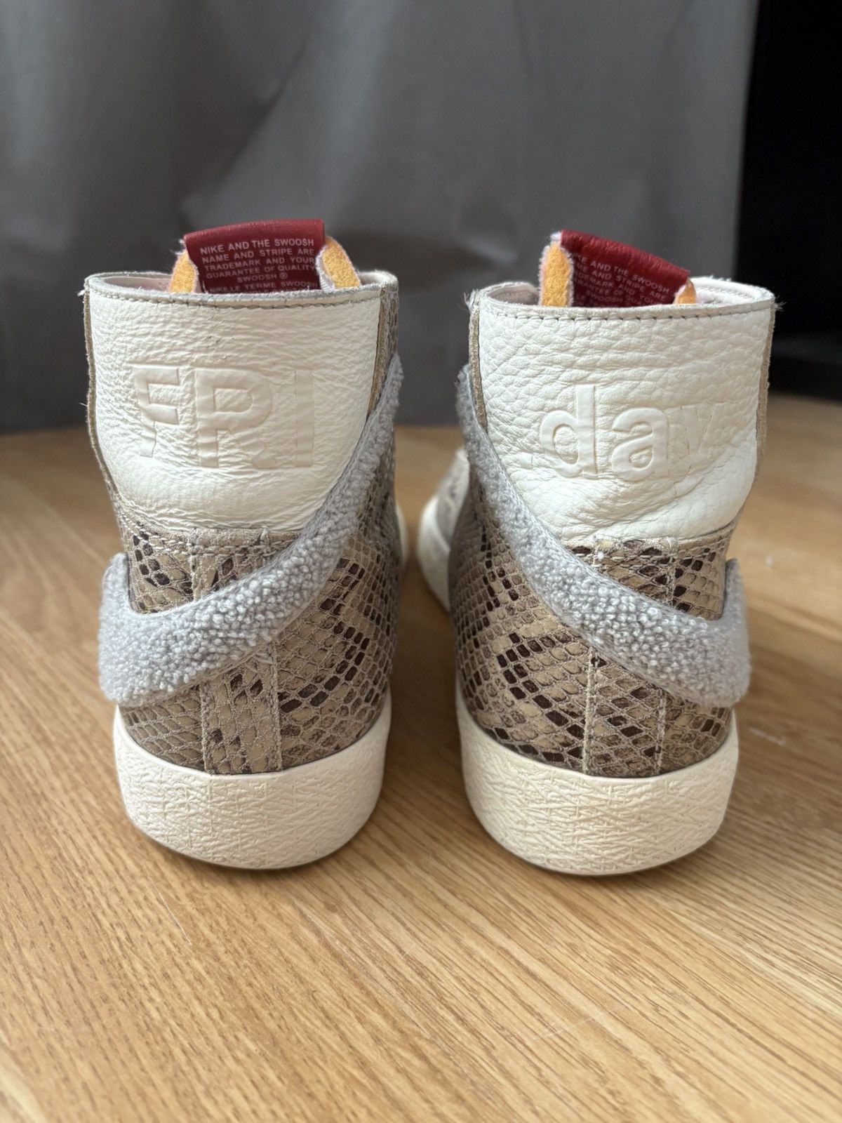 Nike × Soulland Nike SB Blazer Mid Soulland FRI.day Part 03 Size US 8 / EU 41 - 5 Thumbnail
