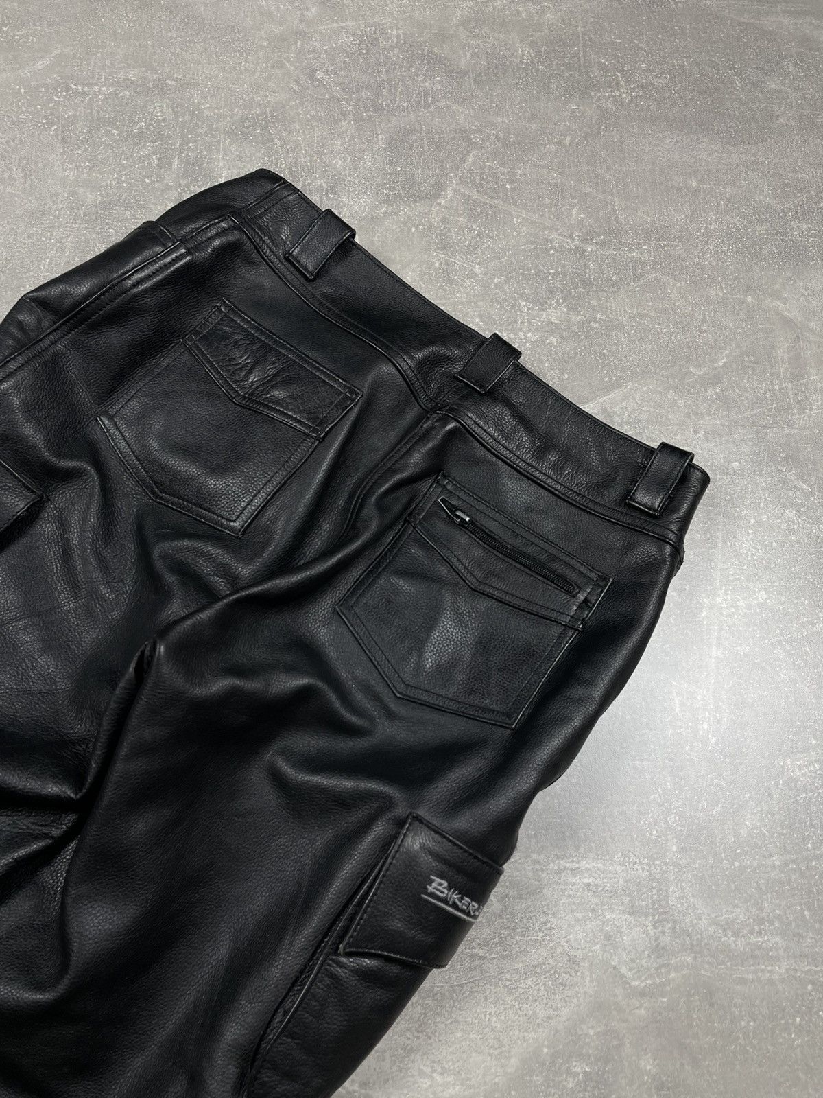Genuine Leather × Vintage Awesome Vintage Avant Garde Y2K Leather Black Biker Pants Size US 32 / EU 48 - 11 Thumbnail