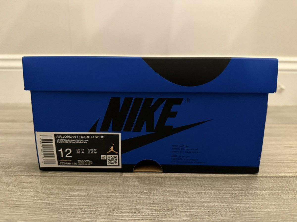 Jordan Brand Air Jordan 1 Retro Low OG White Black Game Royal Size 12 Size US 12 / EU 45 - 11 Thumbnail