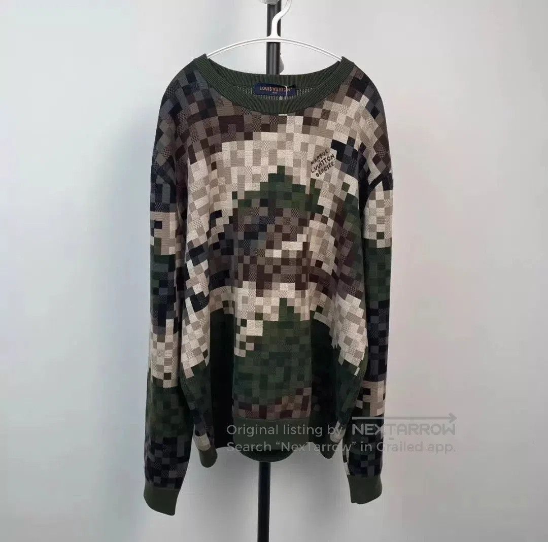 Louis Vuitton Green Pixel Pattern Long Sleeve Sweater XXL. Size US XXL / EU 58 / 5 - 1 Thumbnail