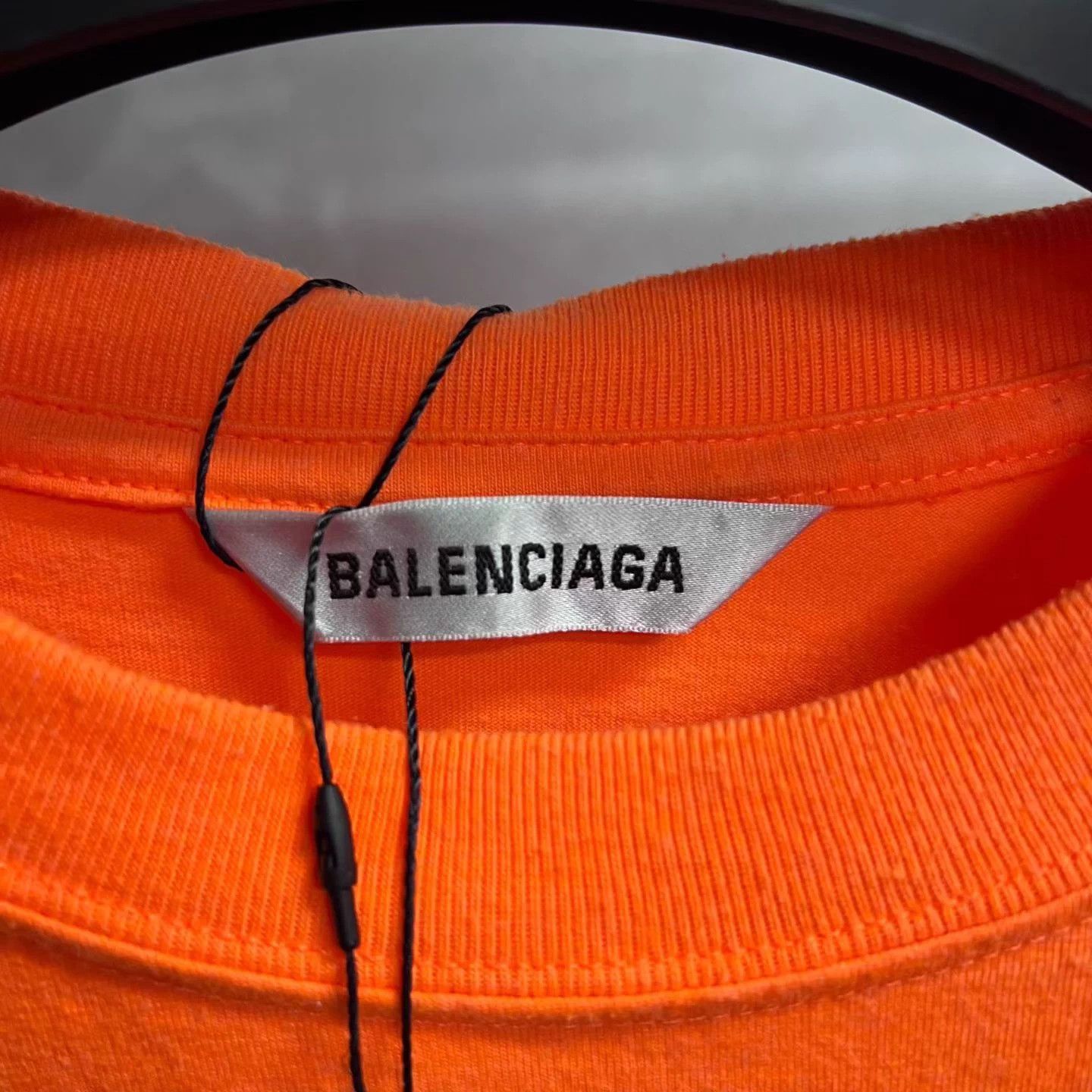 Balenciaga Balenciaga Fluorescent Orange Crewneck Letter Print Tee XS Size US XS / EU 42 / 0 - 3 Thumbnail
