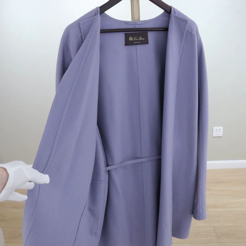 Loro Piana LORO PIANA Women's overcoat, 100% cashmere Size M / US 6-8 / IT 42-44 - 7 Thumbnail