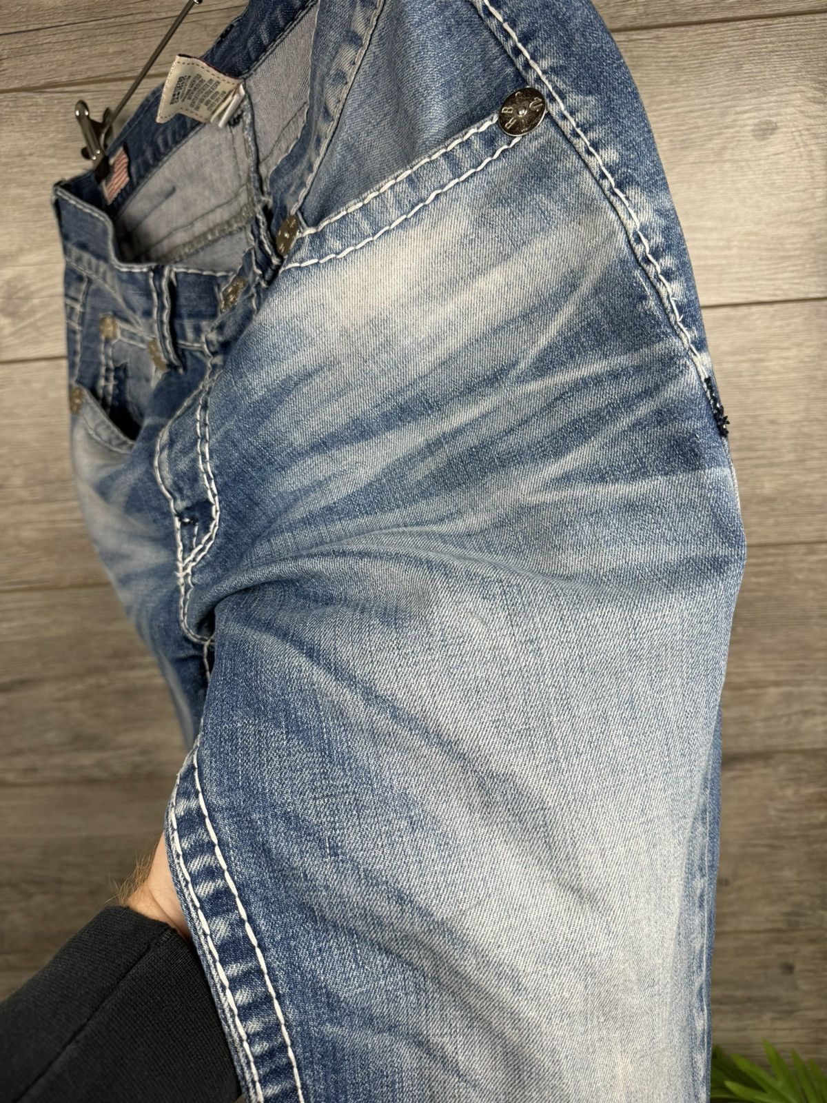 TRUE RELIGION VINTAGE BIG LOGO Y2K JAPANESE JEANS SIZE 33
