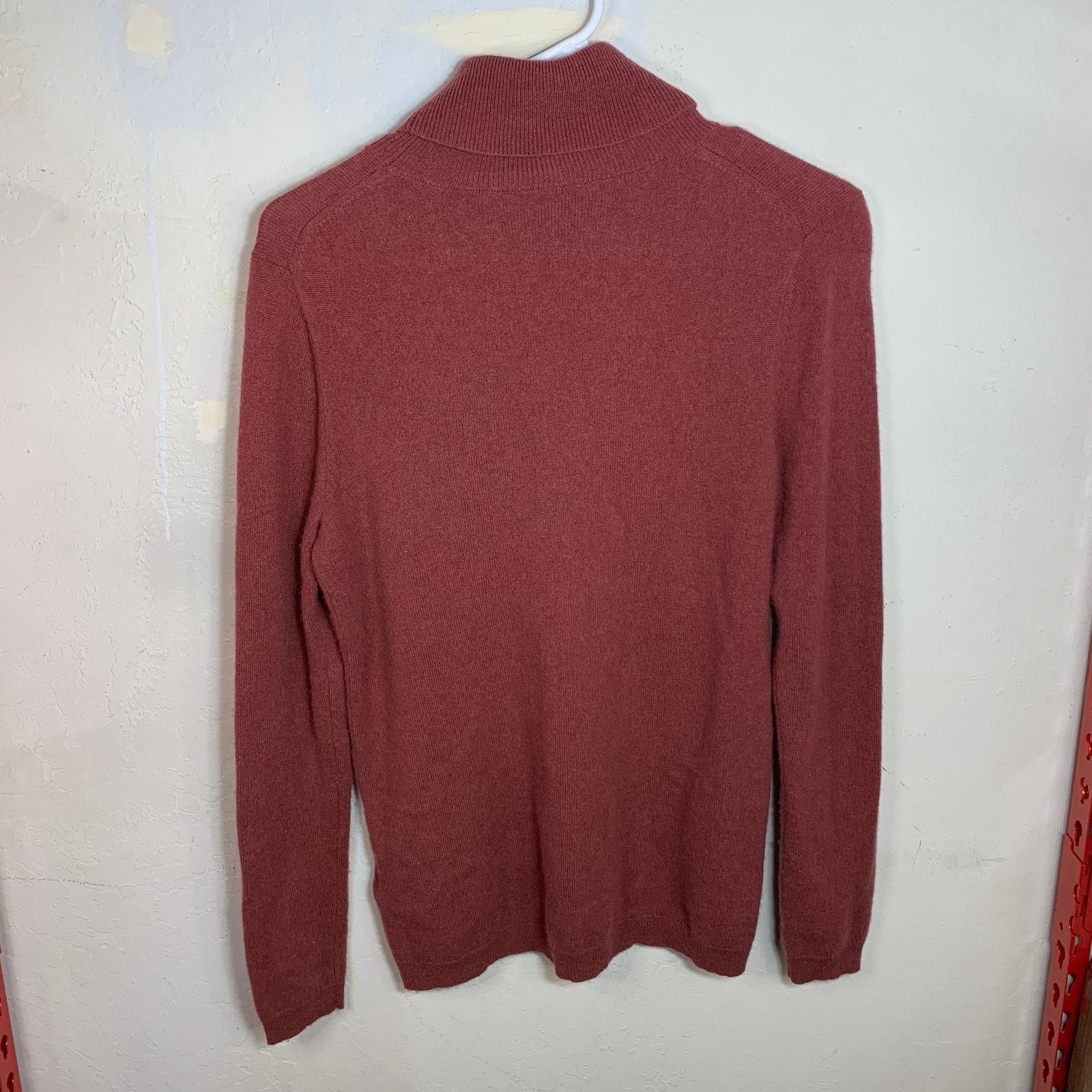 Other Lark & Ro Red Cashmere Turtleneck Sweaters size M Size M / US 6-8 / IT 42-44 - 5 Thumbnail